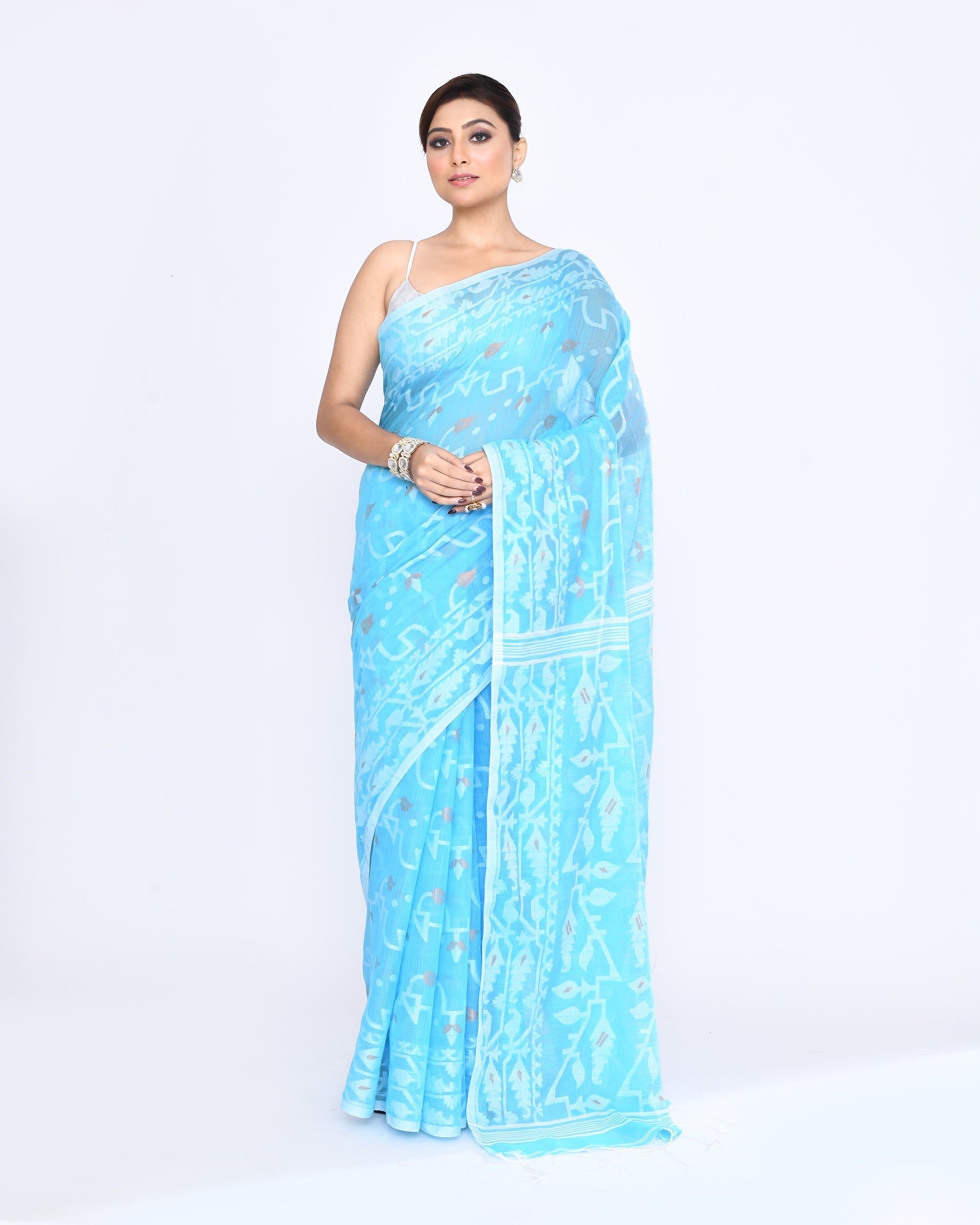 Turquoise Jamdani saree with embellishments and cotton blend fabric
