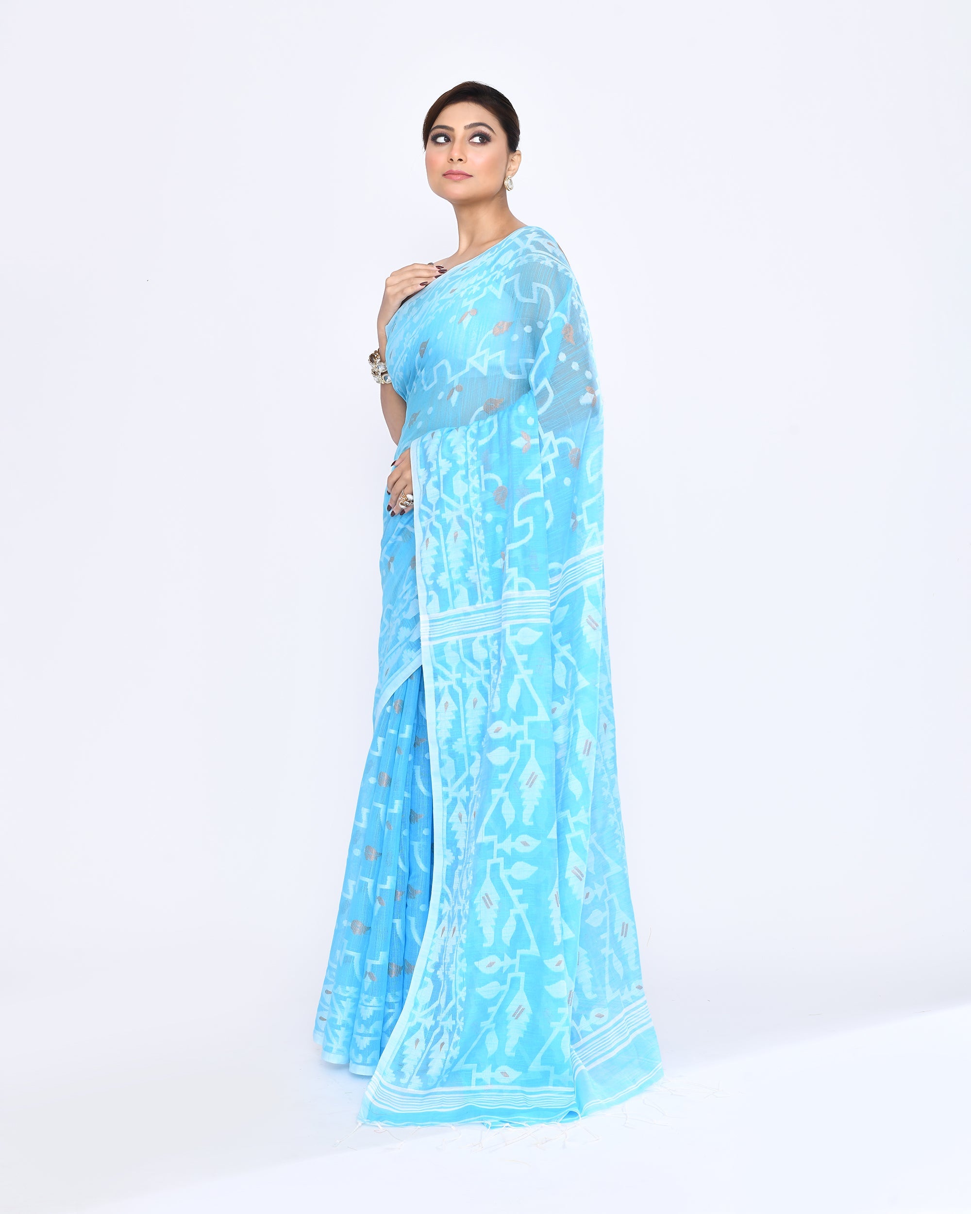 Turquoise Embellished Cotton Blend Jamdani Saree for Women