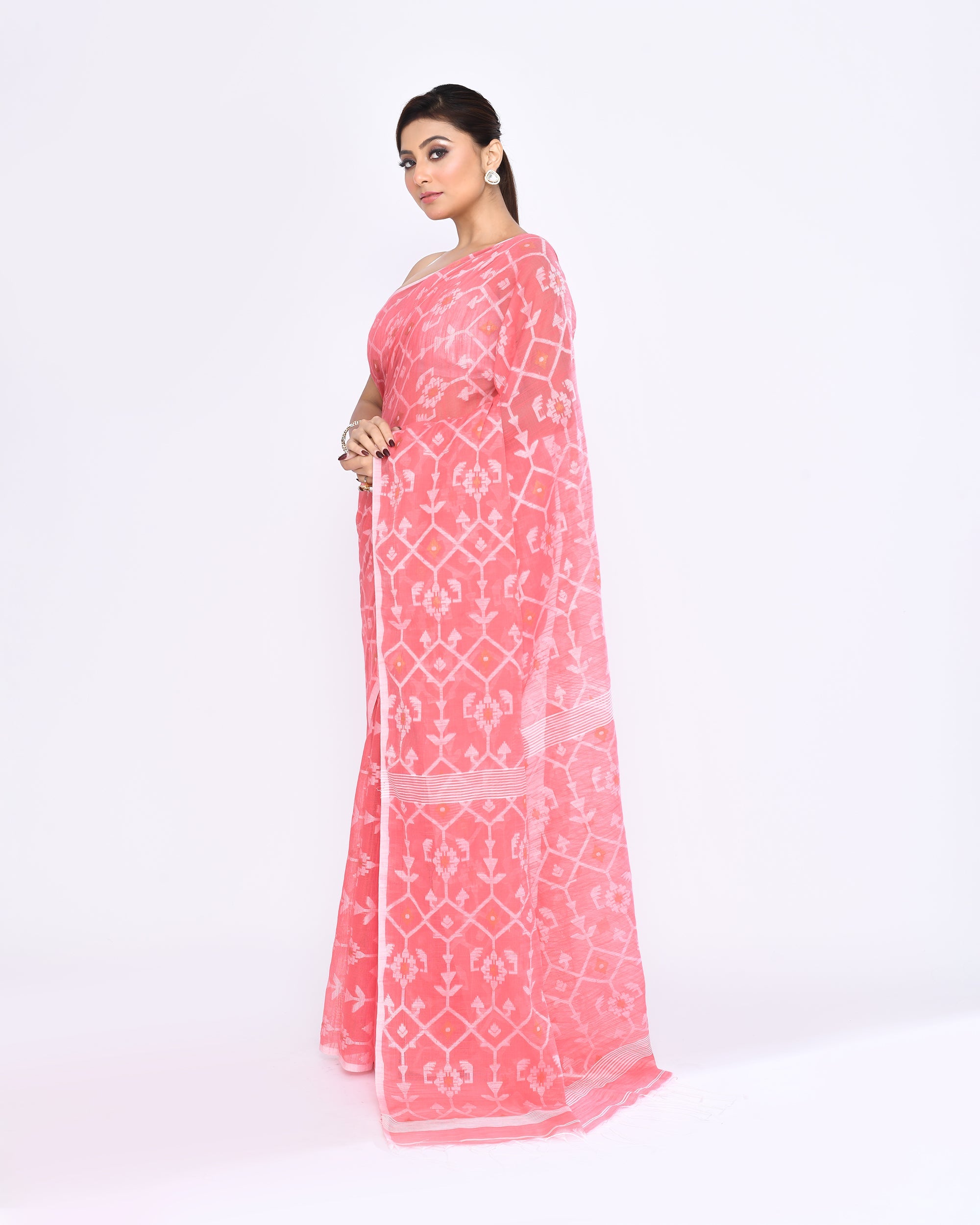 Salmon Embellished Cotton Blend Jamdani Saree