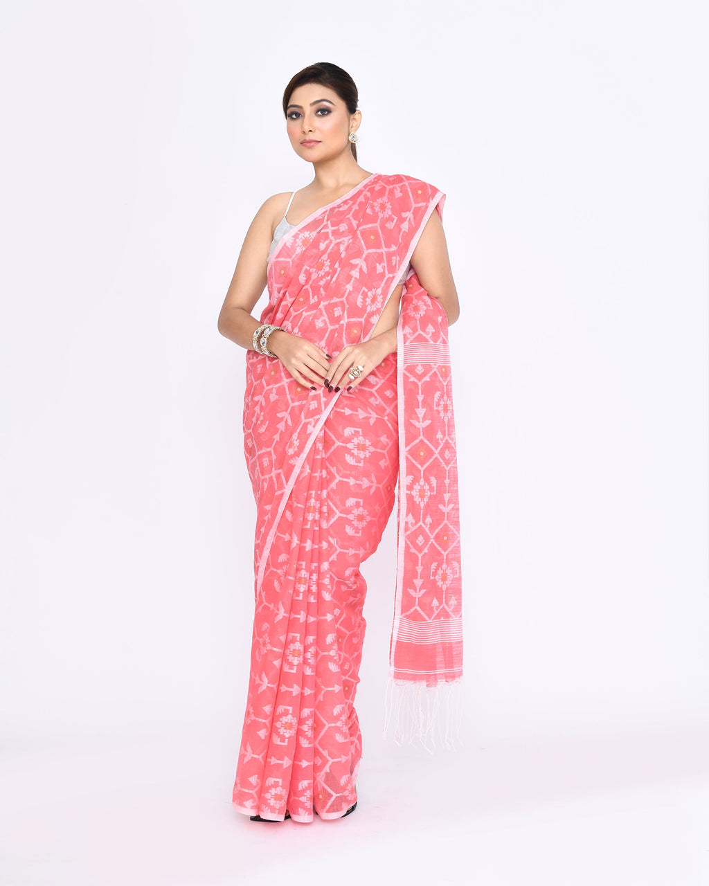 Salmon Embellished Cotton Blend Jamdani Saree
