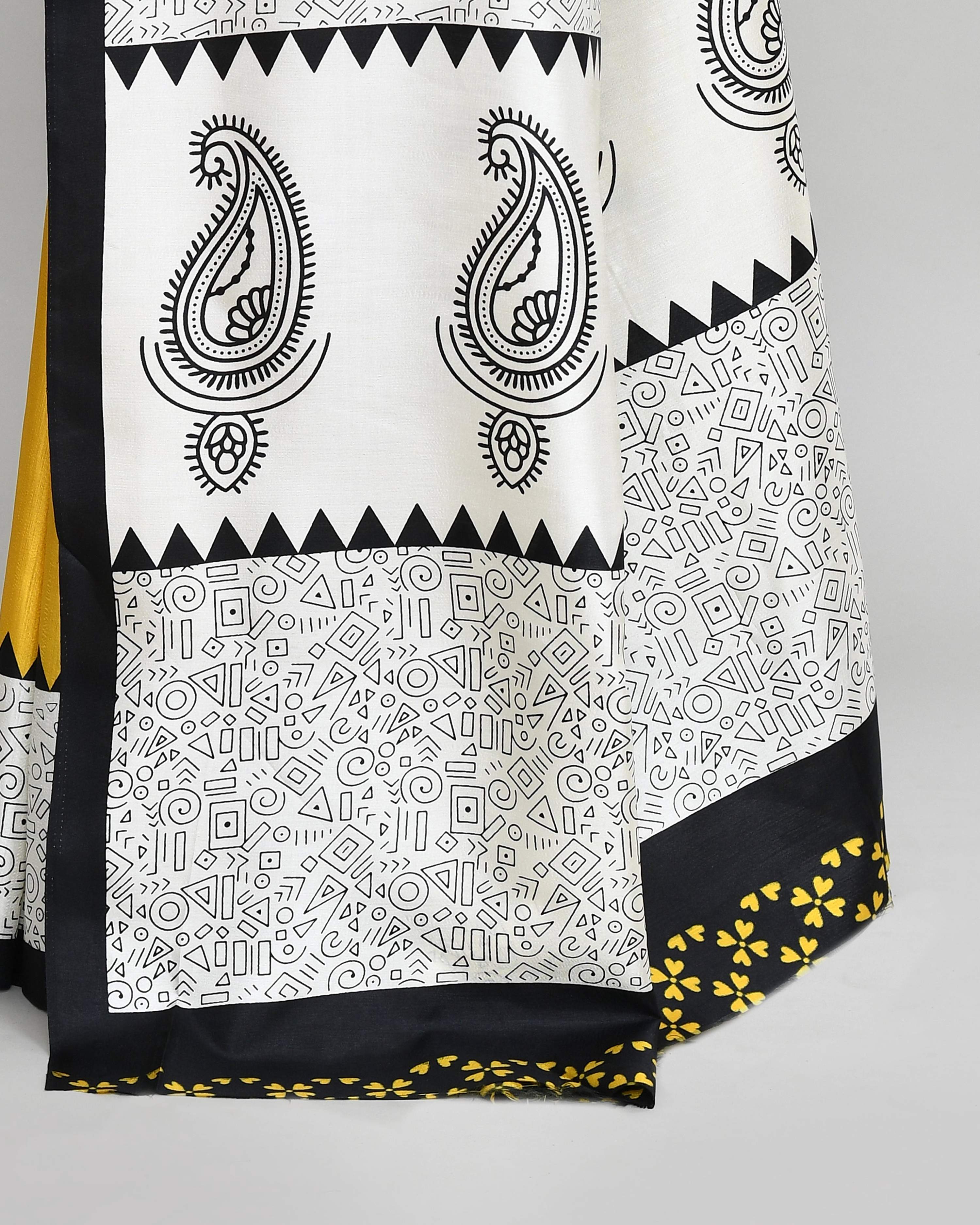 Golden Printed Silk Blend Saree with Matching Blouse