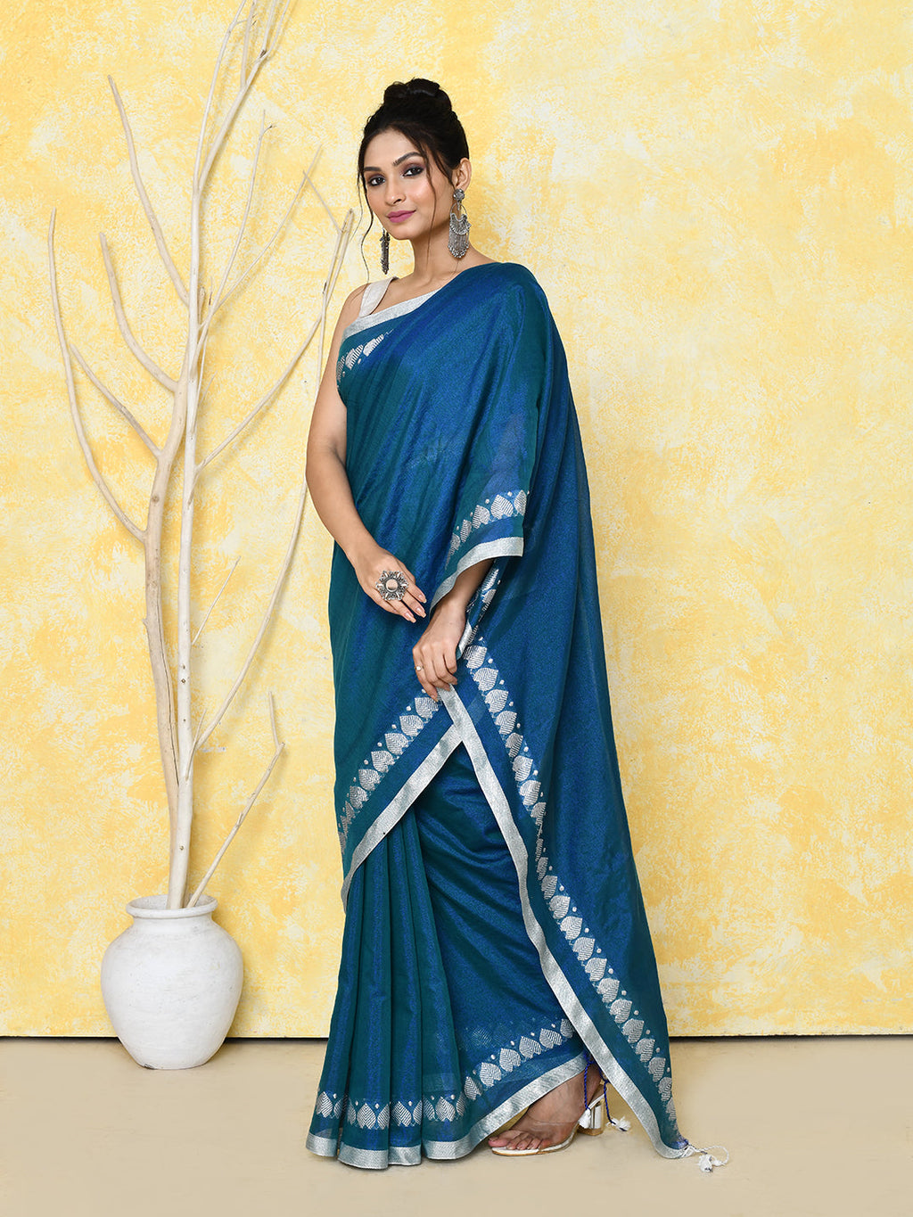 Piyari Fashion Women's Love Border Navy Blue Tissue Saree With Blouse Piece