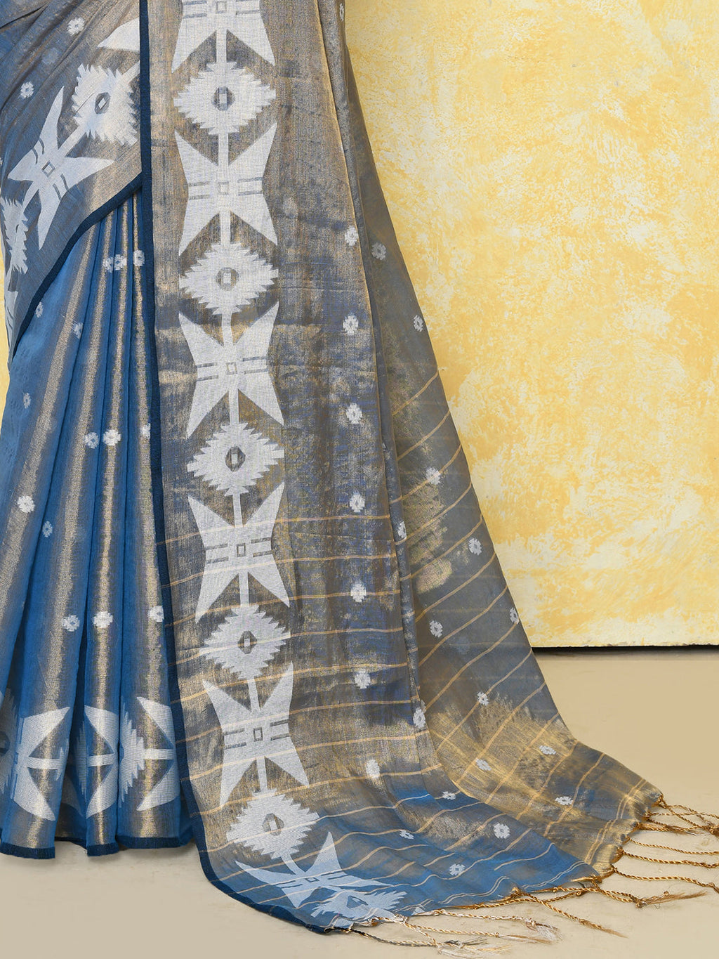 Gold & Turquoise Dual Tone Organic Tissue Jamdani Saree