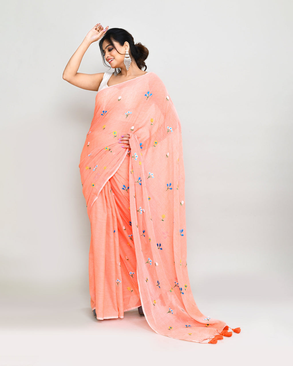 Women's Salmon Exclusive Embroidered Cotton Saree with Tassels