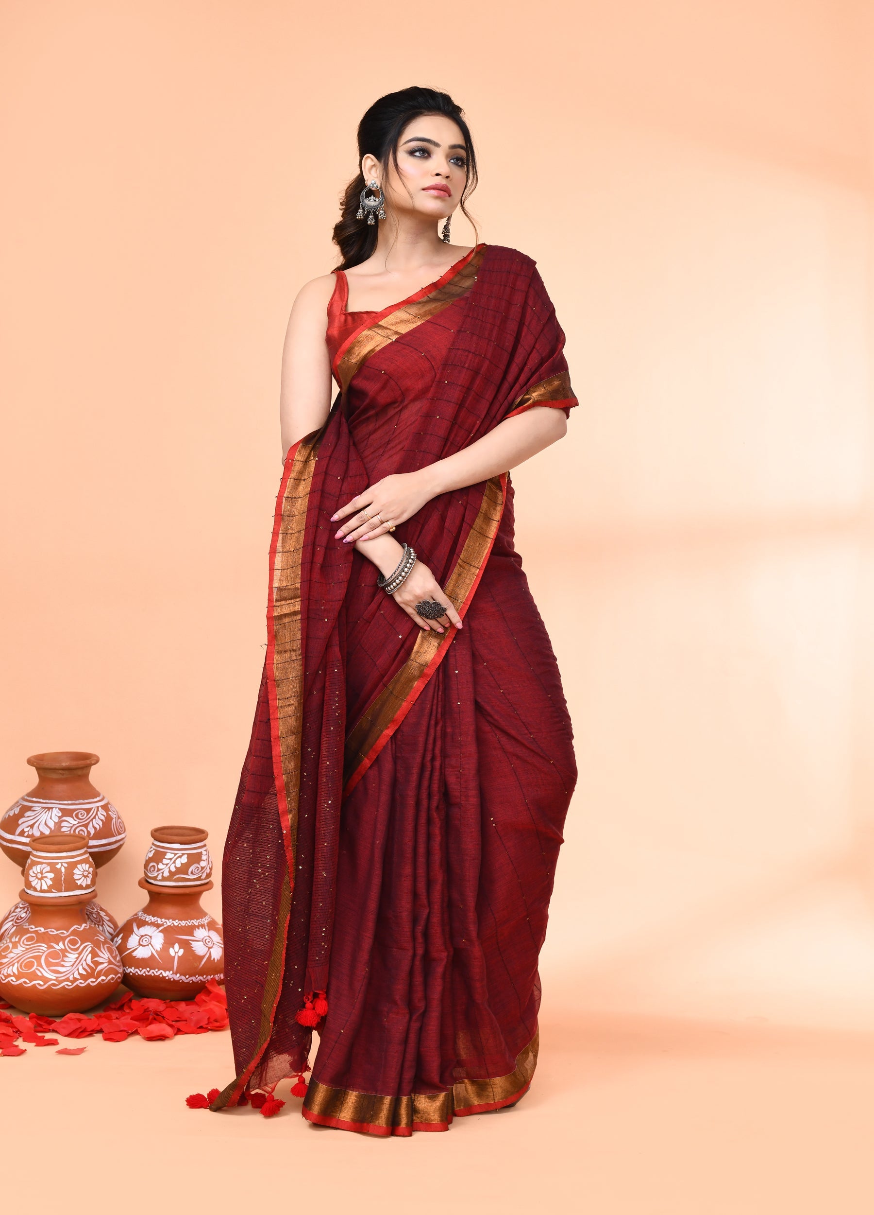 Piyari Fashion Women`s Cotton Handloom Maroon Sequin Saree With Blouse
