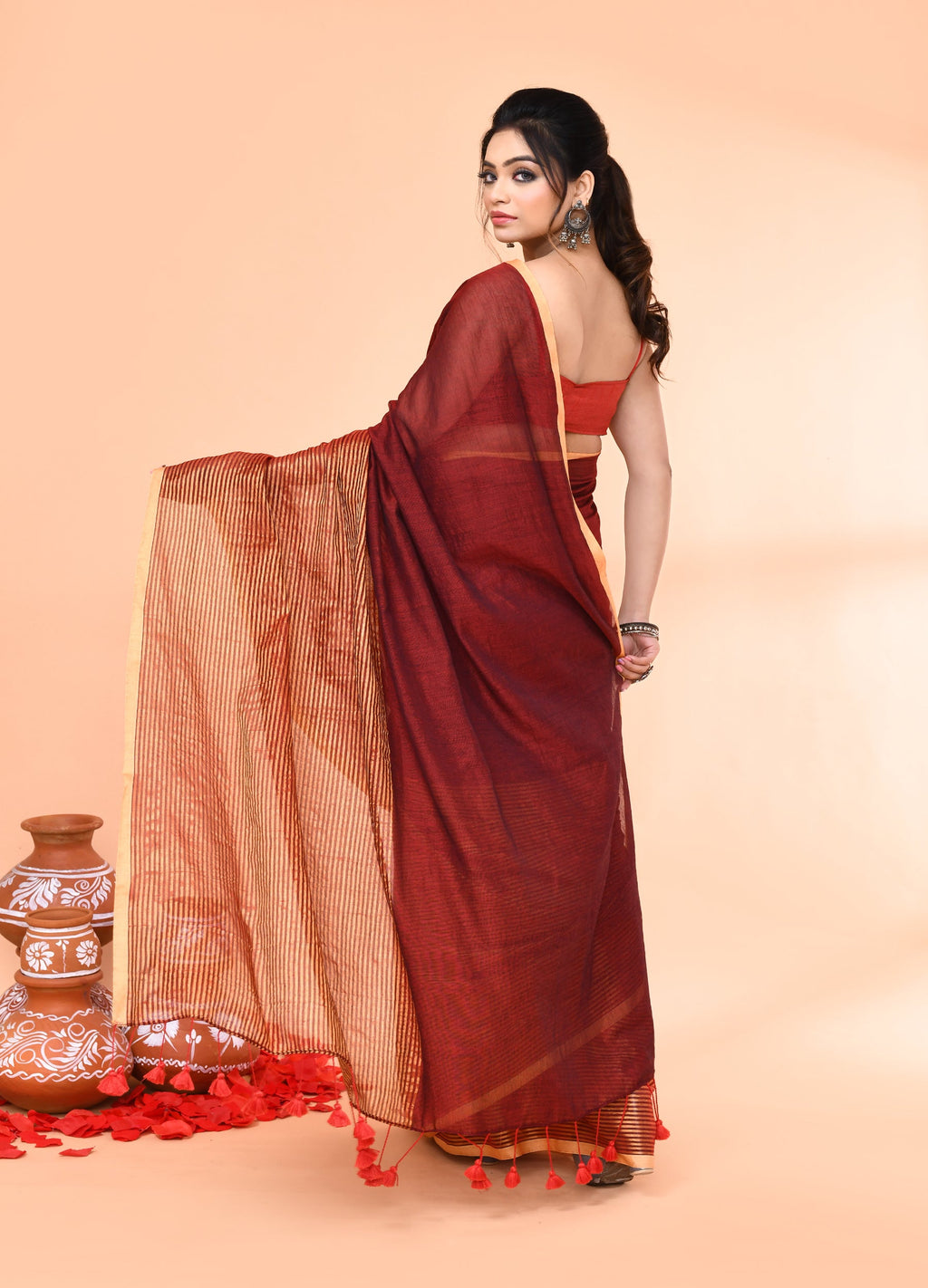 Piyari Fashion Women`s Maroon Cotton Handloom Saree With Gold Zari Stripes
