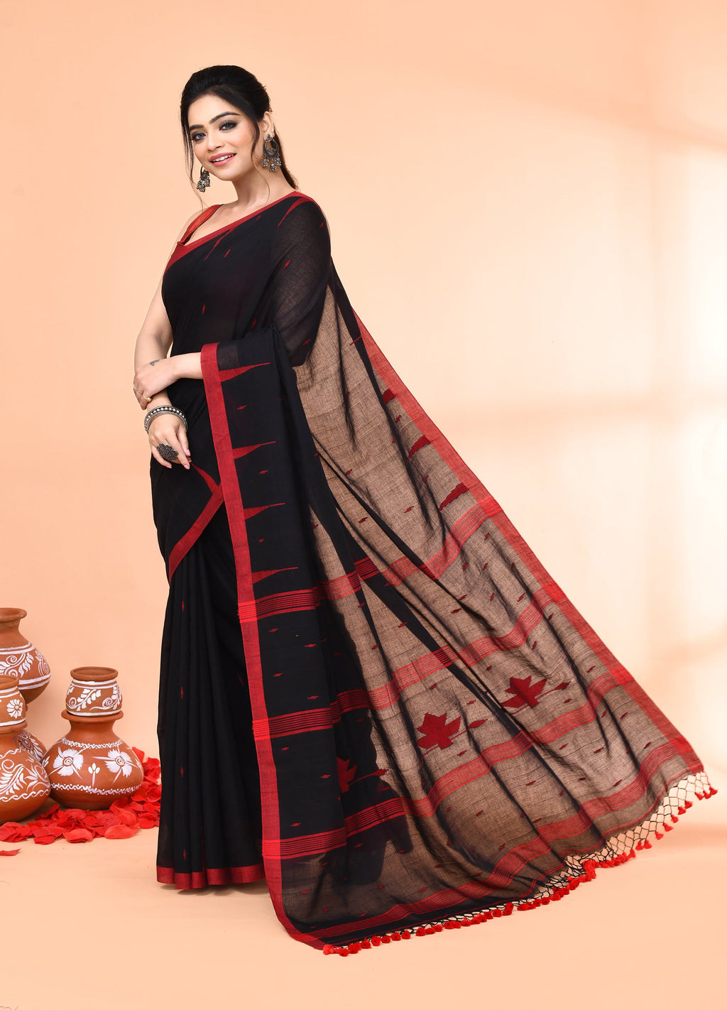 Black Mul Cotton Handloom Jamdani Saree with Matching Blouse