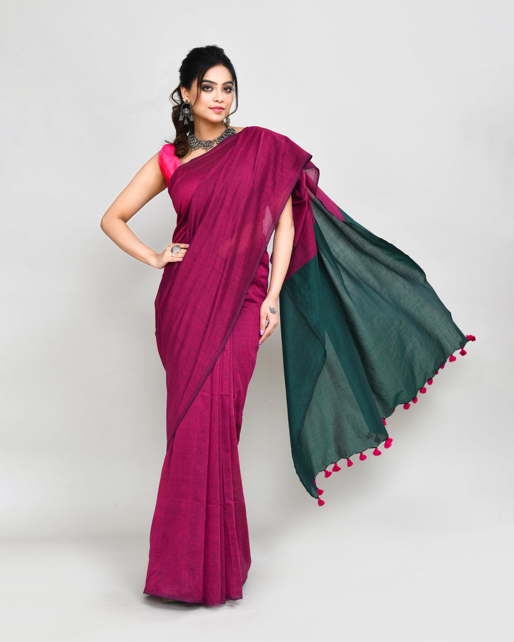 Rani Pink Handspun Cotton Handloom Saree With Matching Blouse