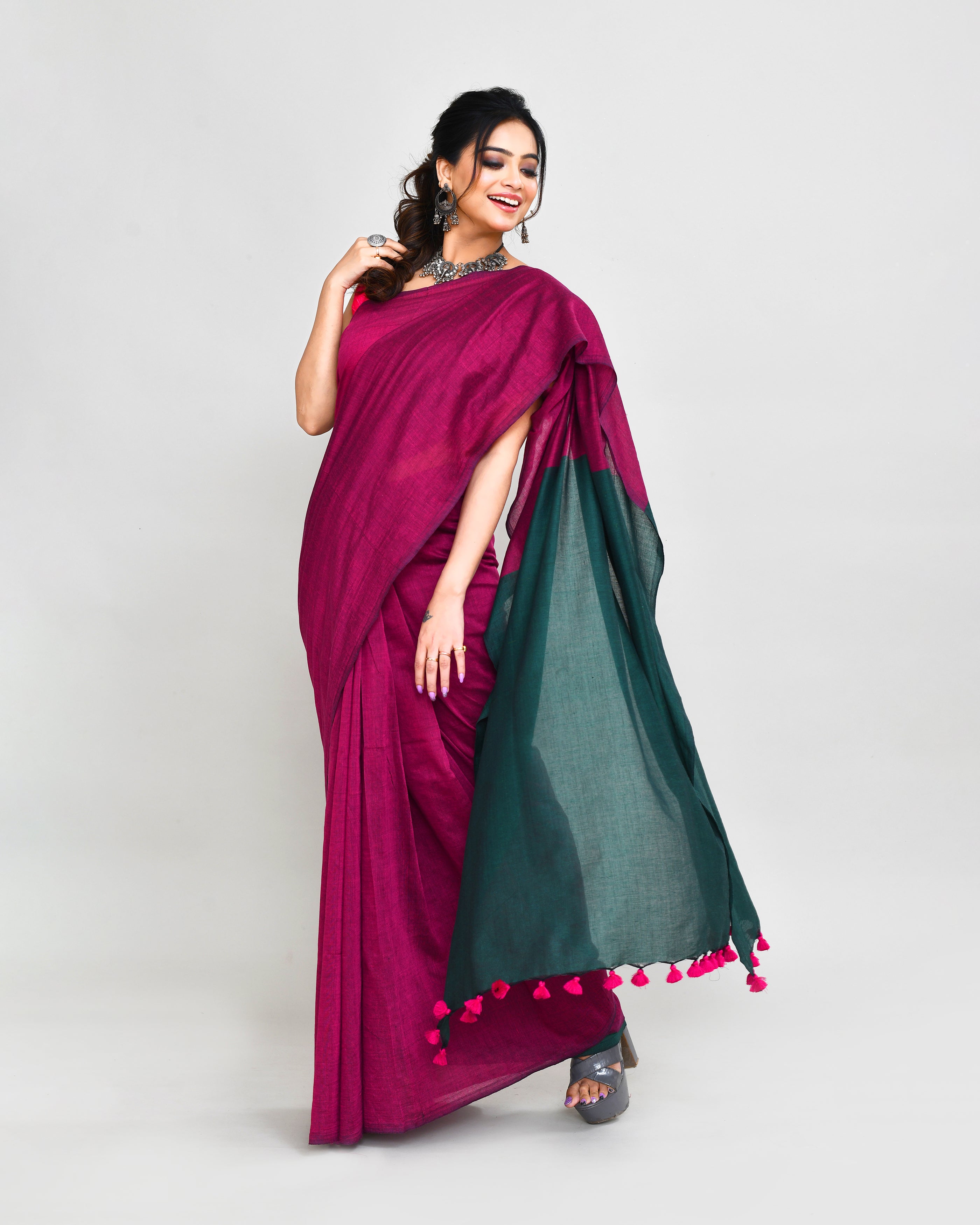 Rani Pink Handspun Cotton Handloom Saree With Matching Blouse