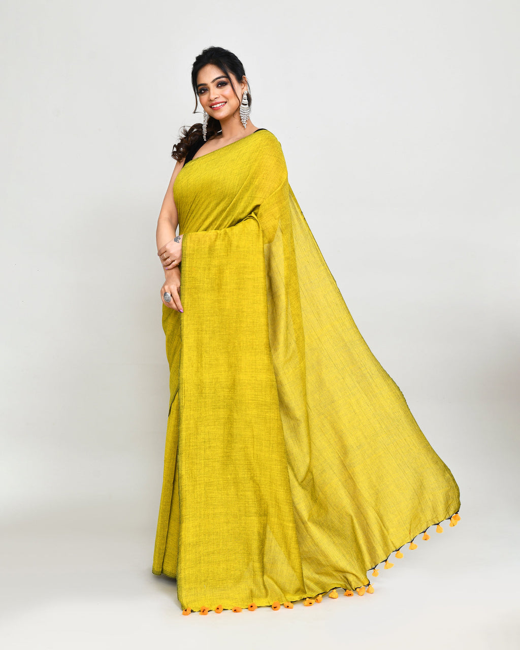Piyari Fashion Handspun Cotton Lemon Handloom Saree With Blouse
