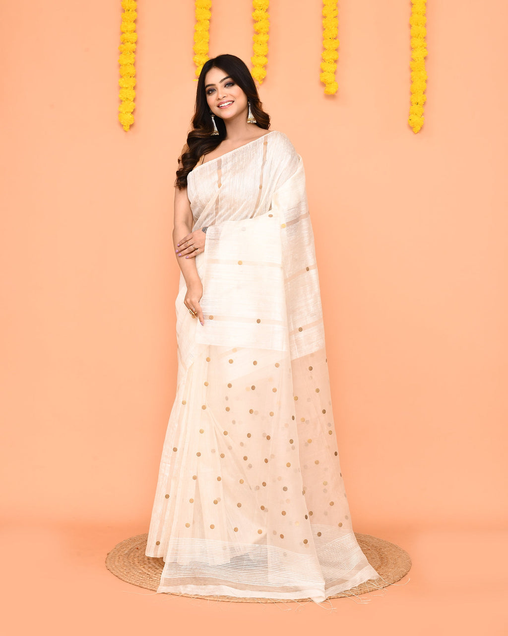 White Handwoven Matka Silk Jamdani Saree with Sequins