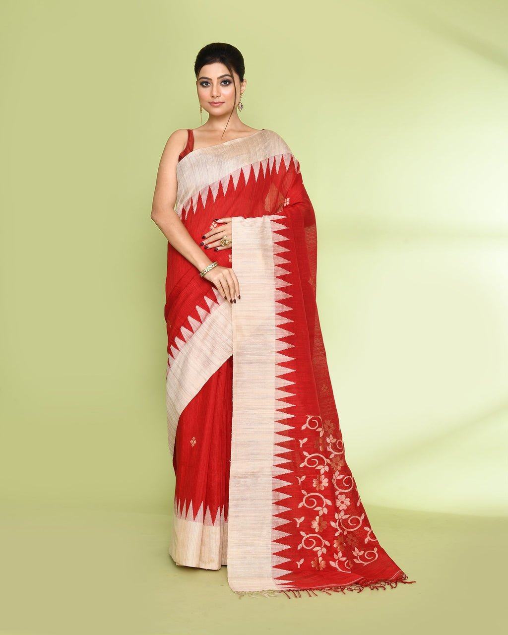 Piyari Fashion Women's Red Embellished Matka Silk Jamdani Saree