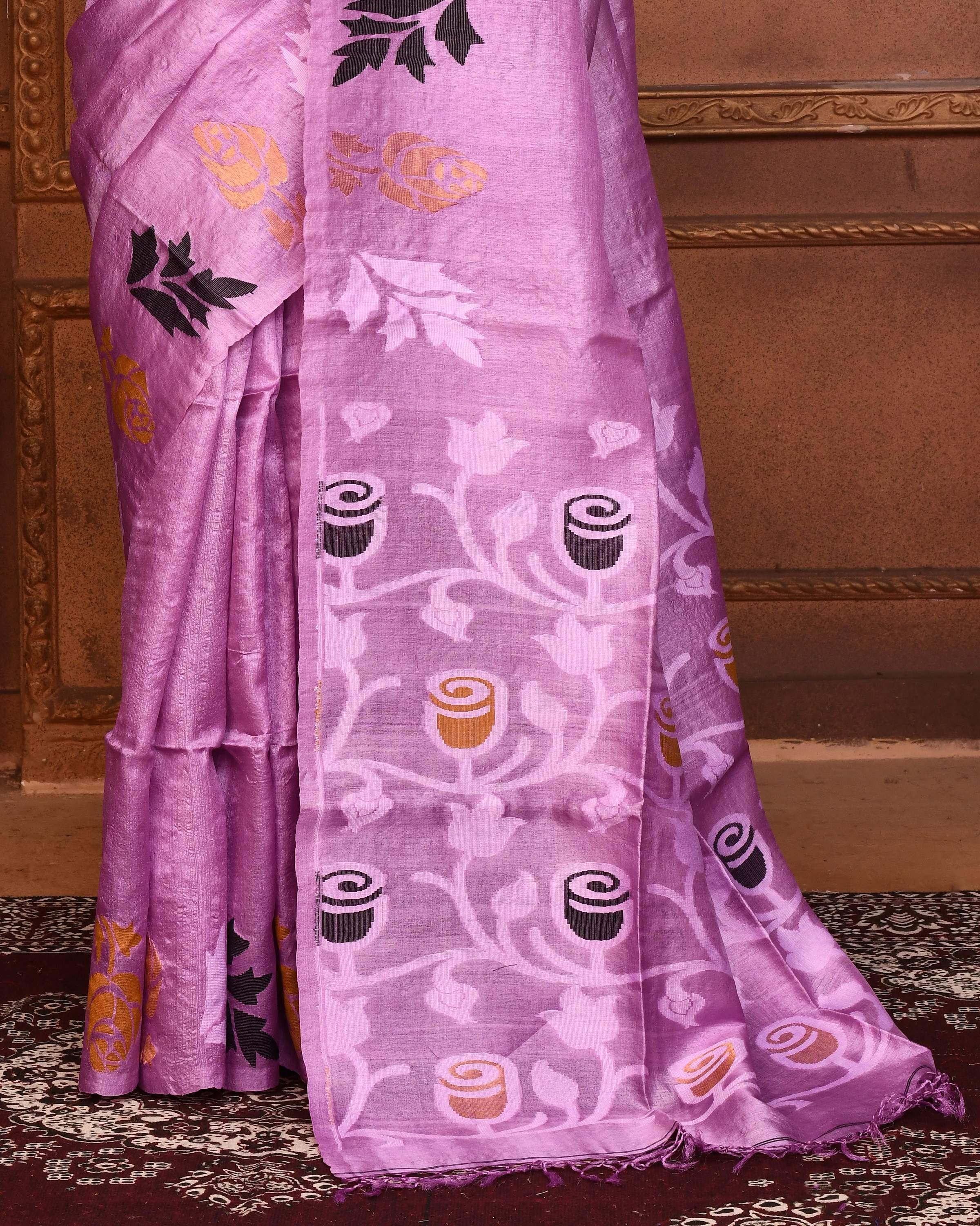 Piyari Fashion Purple Tussar Silk Jamdani Saree With Blouse Piece