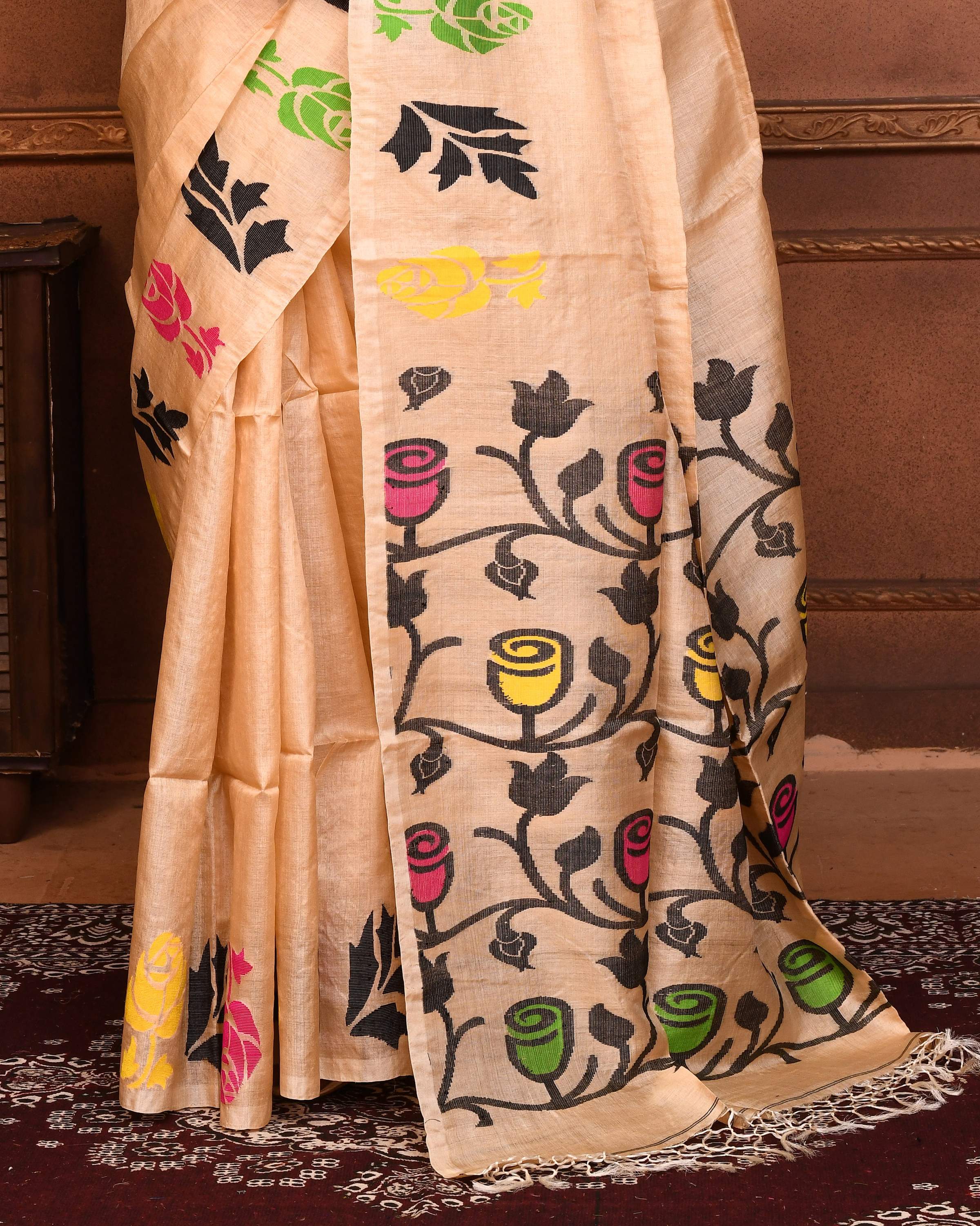 Beige Tussar Silk Jamdani Saree with Matching Blouse Piece