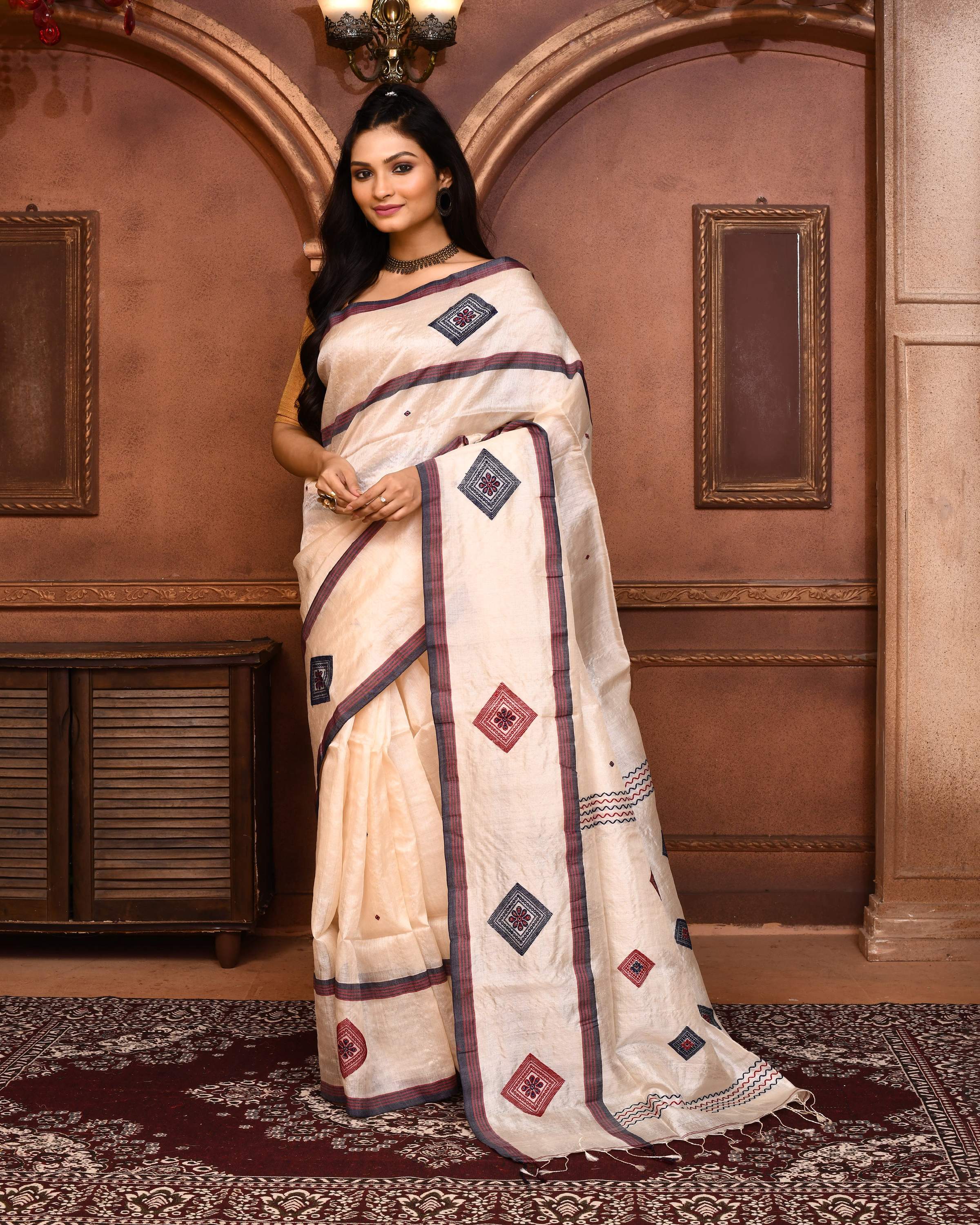 Off White Tussar Silk Jamdani saree with intricate weaving and matching blouse piece