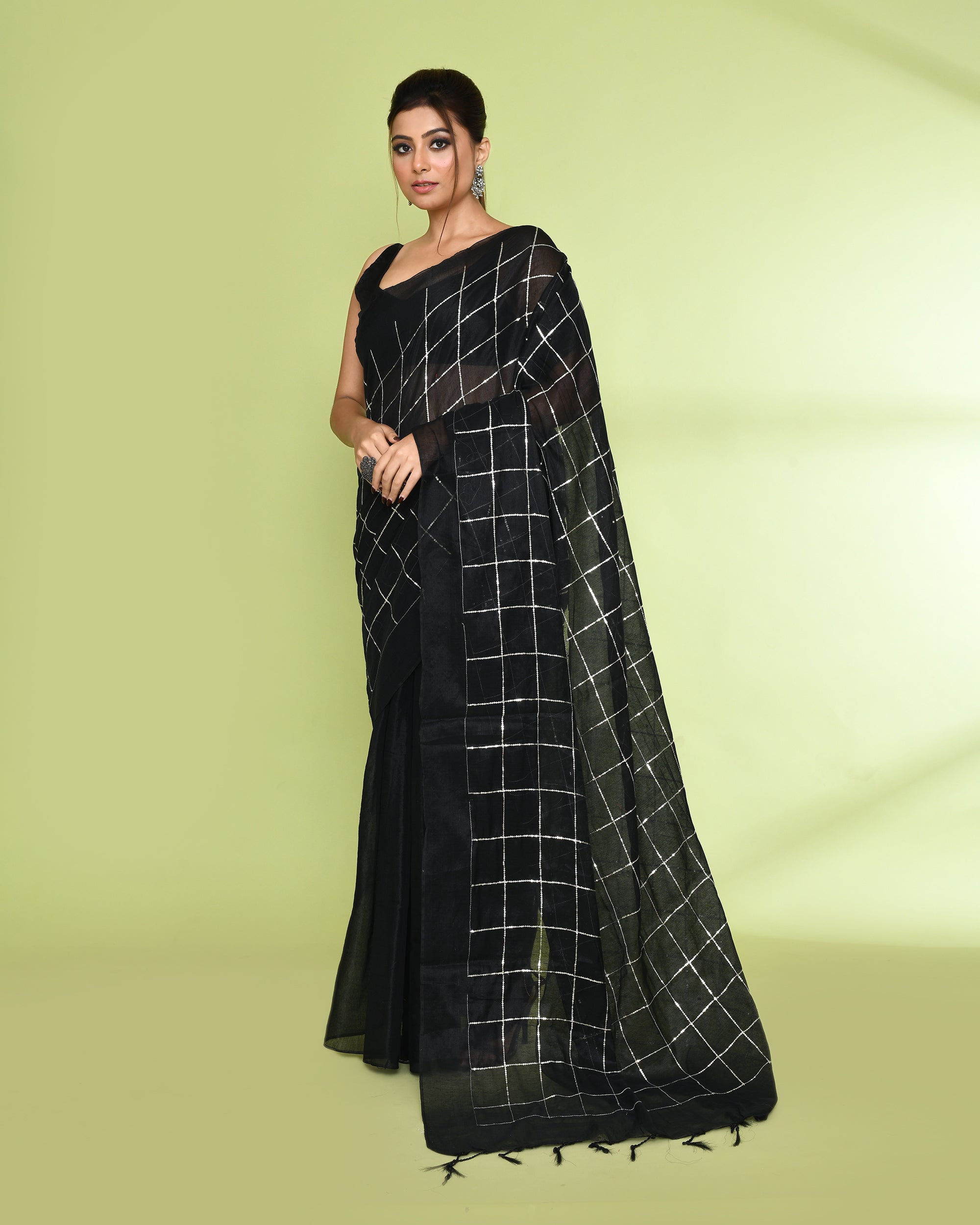 Piyari Fashion Women's Black Zari Cotton Tissue Sequin Saree