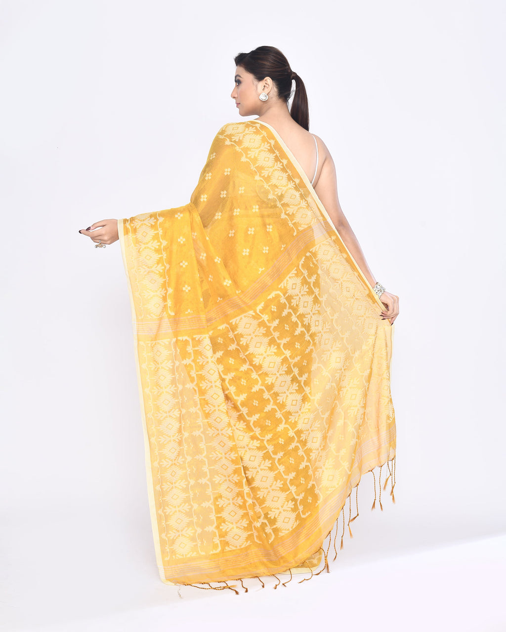 Yellow Zari Cotton Tissue Jamdani Saree with Dual Tone