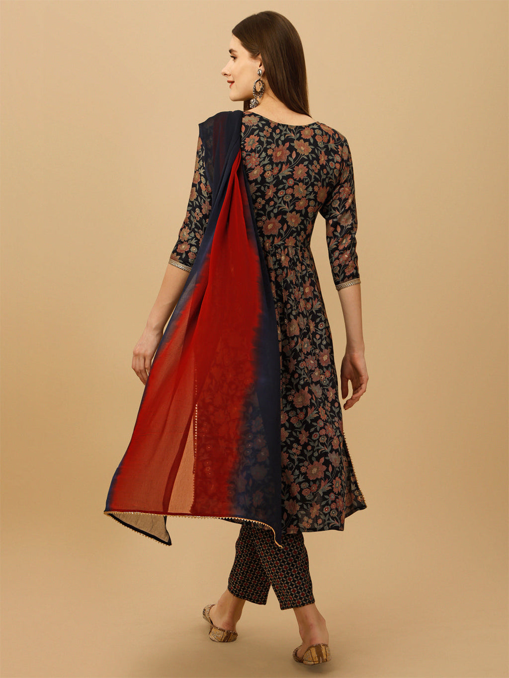 Nayra Cut Embroidered Kurta Set with Pant and Dupatta