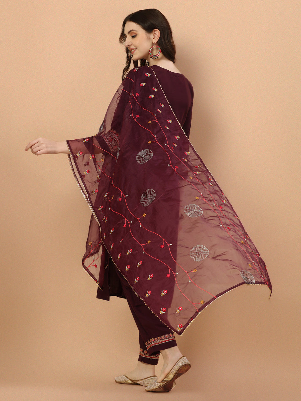 Embroidered Rayon Kurta Set with Organza Dupatta, Multicolor