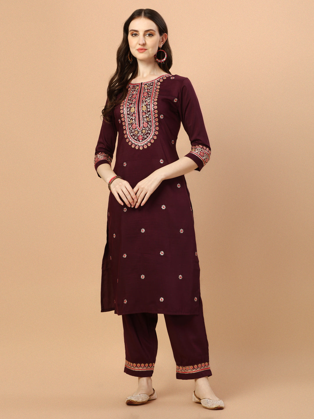 Embroidered Rayon Kurta Set with Organza Dupatta, Multicolor