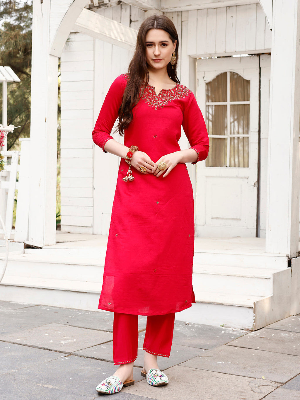 Hand Embroidered Rani Kurta Set with Banarasi Jacquard Dupatta