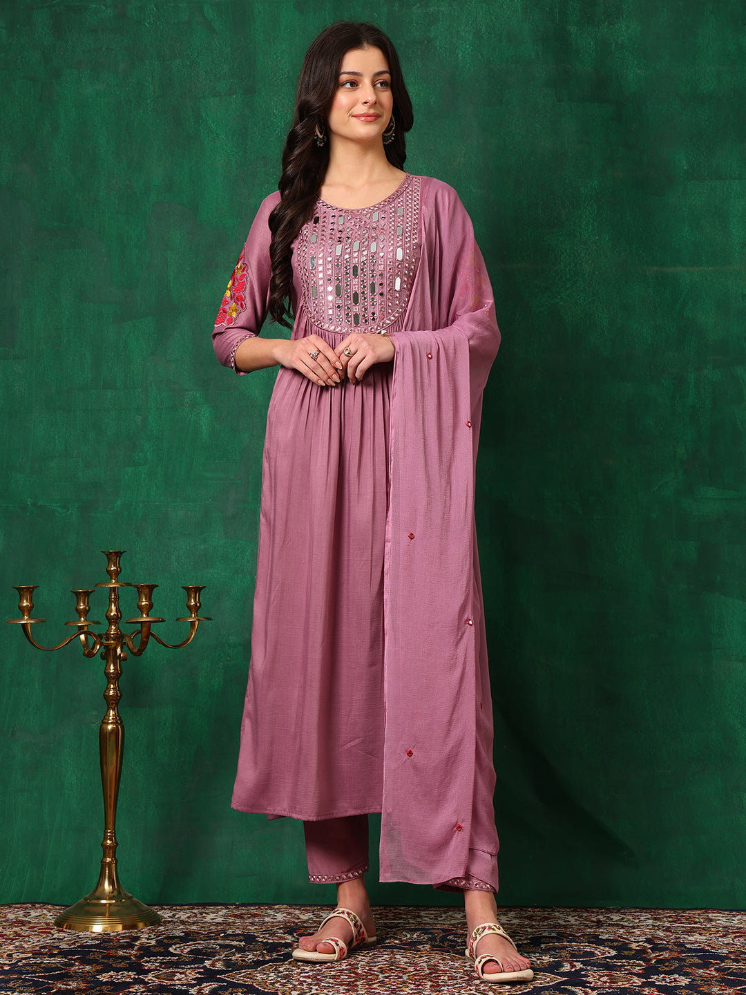 Elegant lavender kurta with mirror embroidery featuring a matching pant and dupatta