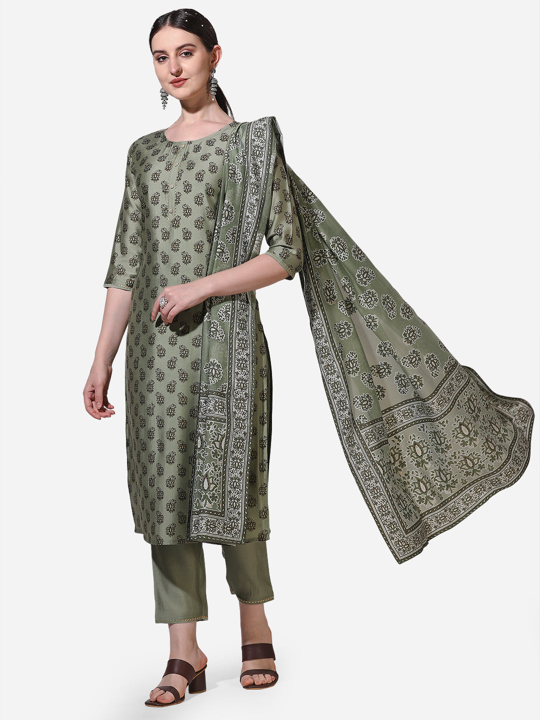 Multicolor floral printed kurta set featuring a matching pant and lightweight dupatta