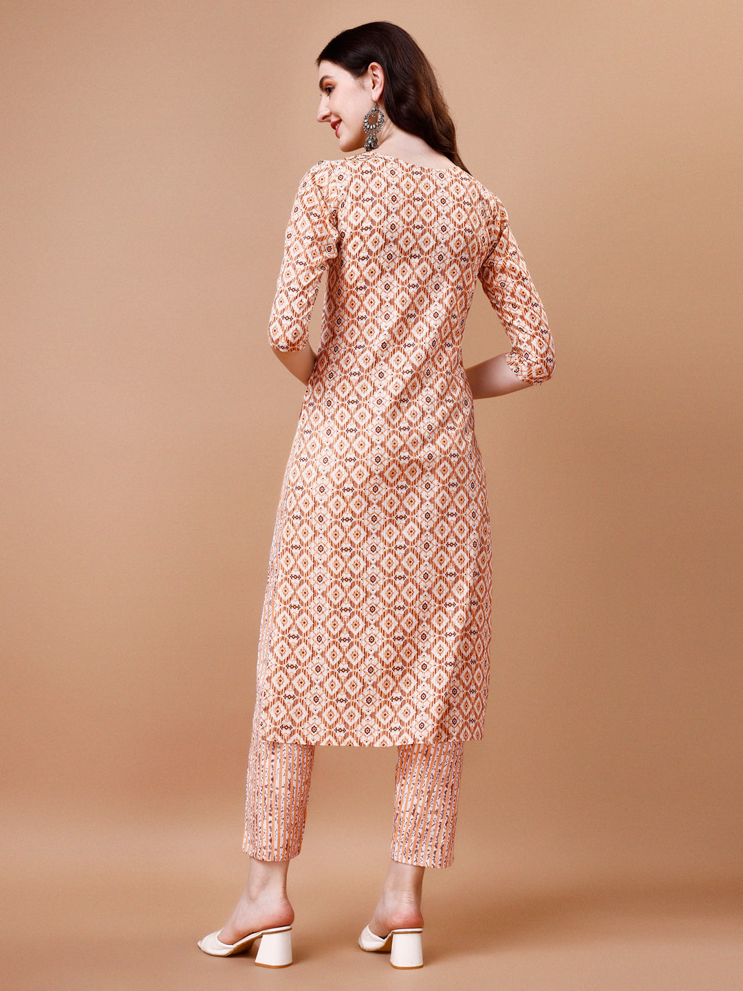 Multicolor Printed Kurta Set with Lace Yoke Embroidery
