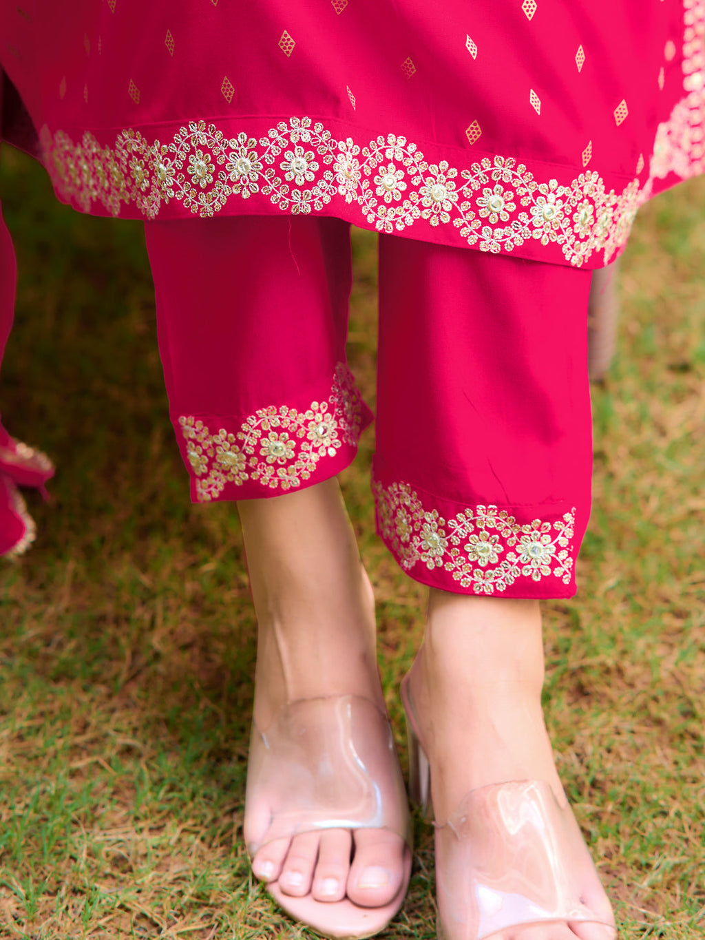 Pink Nyra Cut Hand Embroidered Kurta Set with 3/4th Sleeves