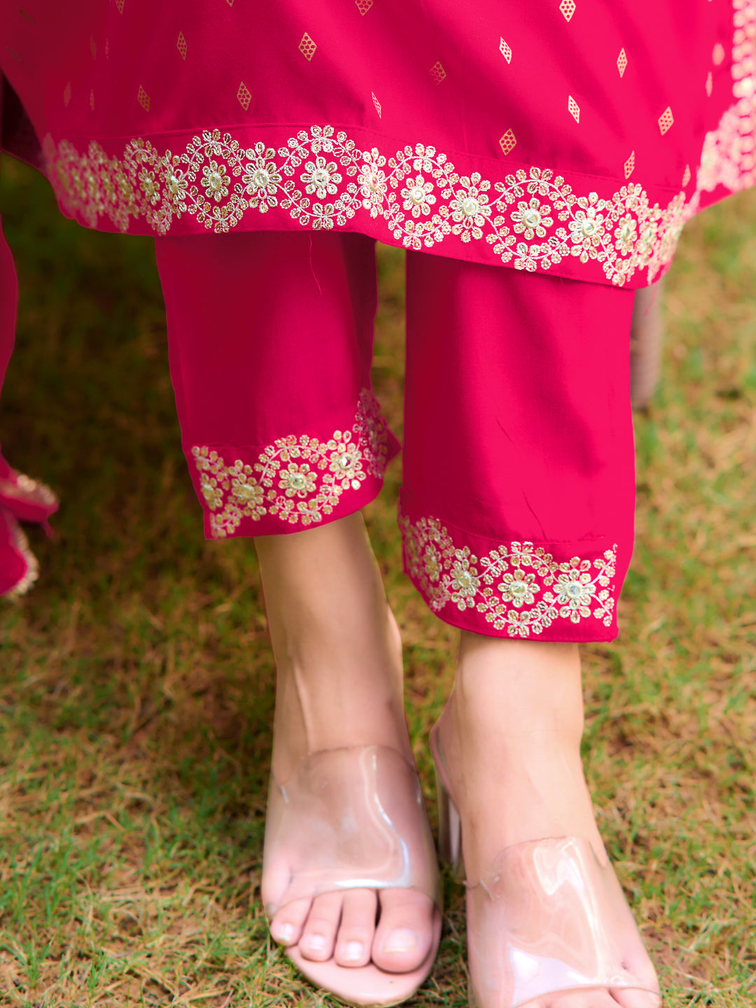Pink Nyra Cut Hand Embroidered Kurta Set with 3/4th Sleeves