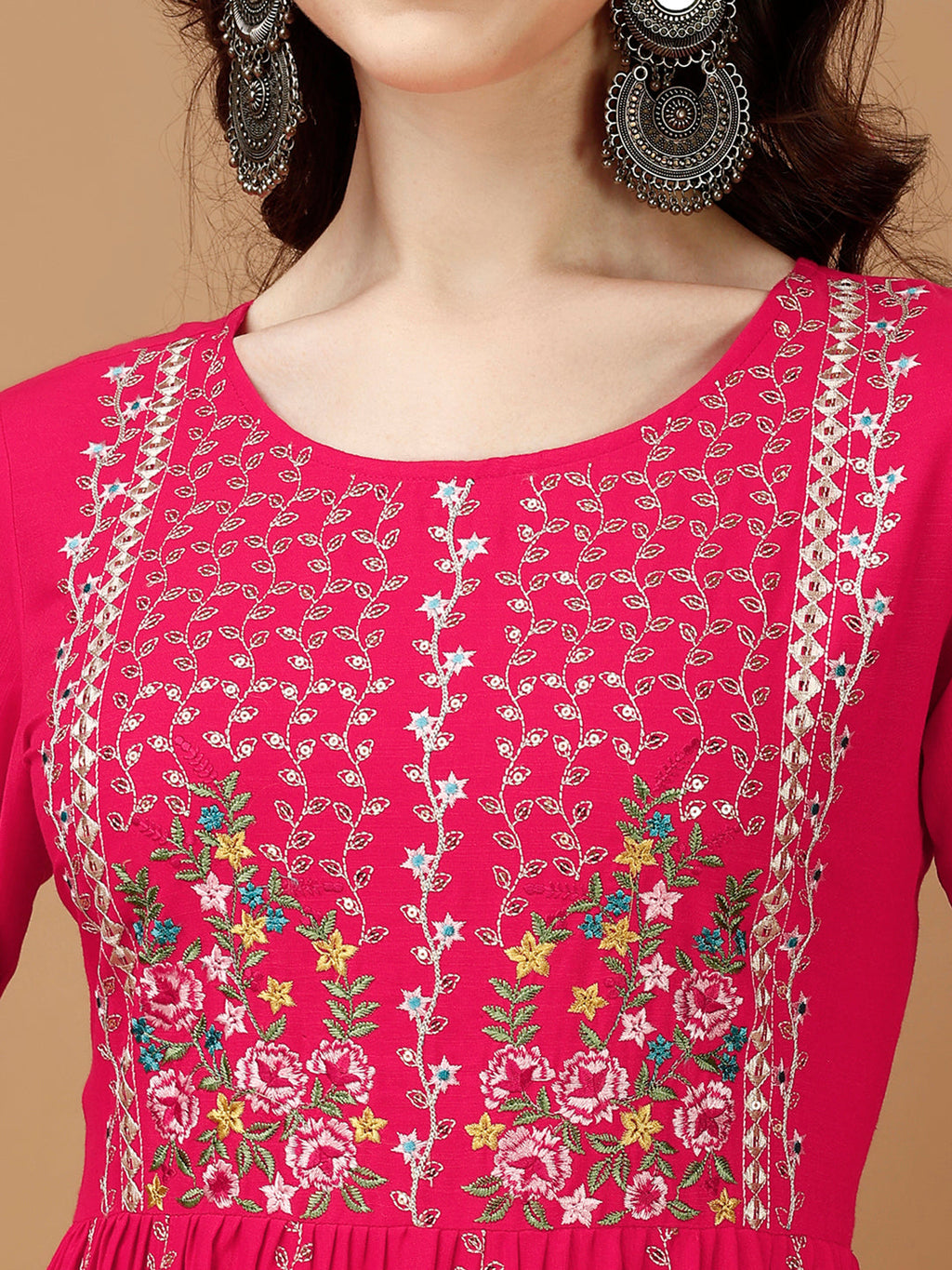Nyra Cut Embroidered Kurta Set with Organza Dupatta, Multicolor
