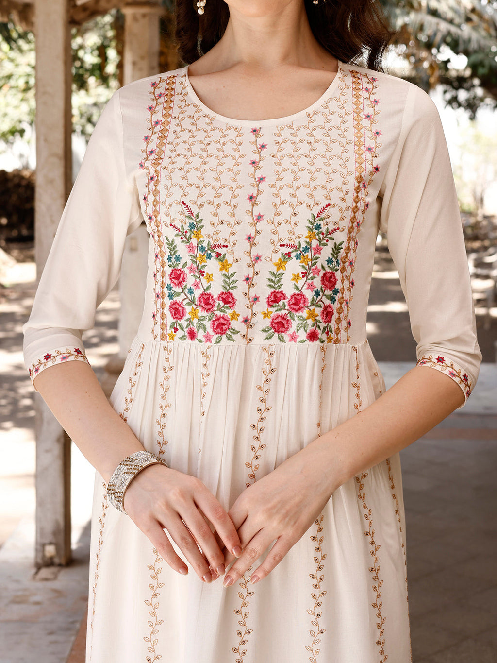 Nyra Cut Floral Embroidered Kurta Set with Organza Dupatta