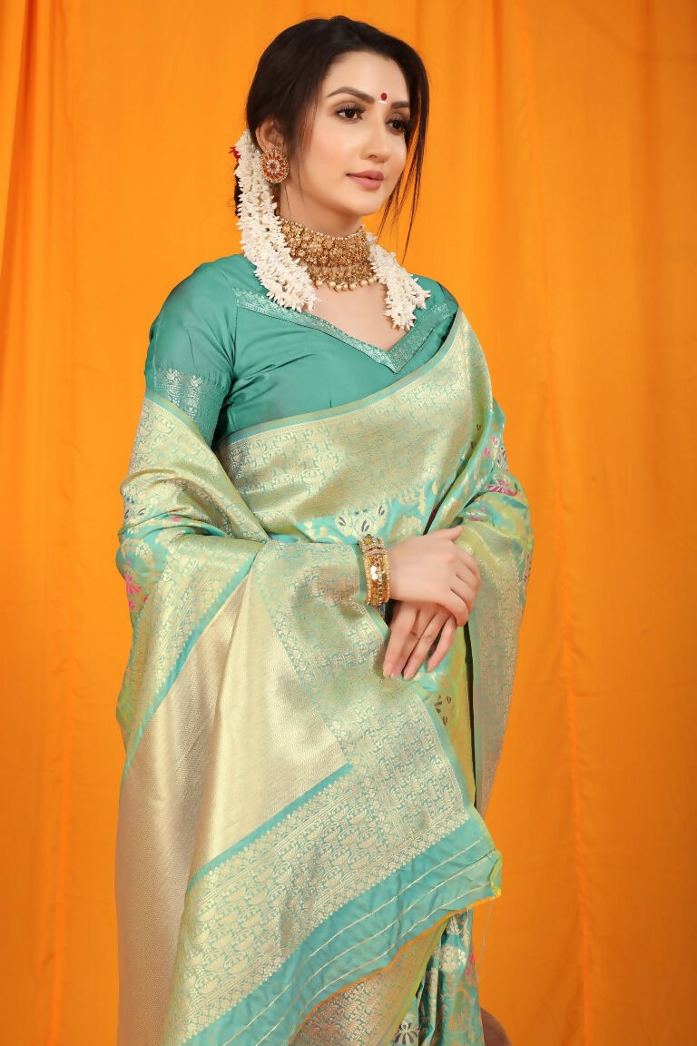 Women's Sea Green Kanjivaram Silk Zari Woven Saree with Blouse