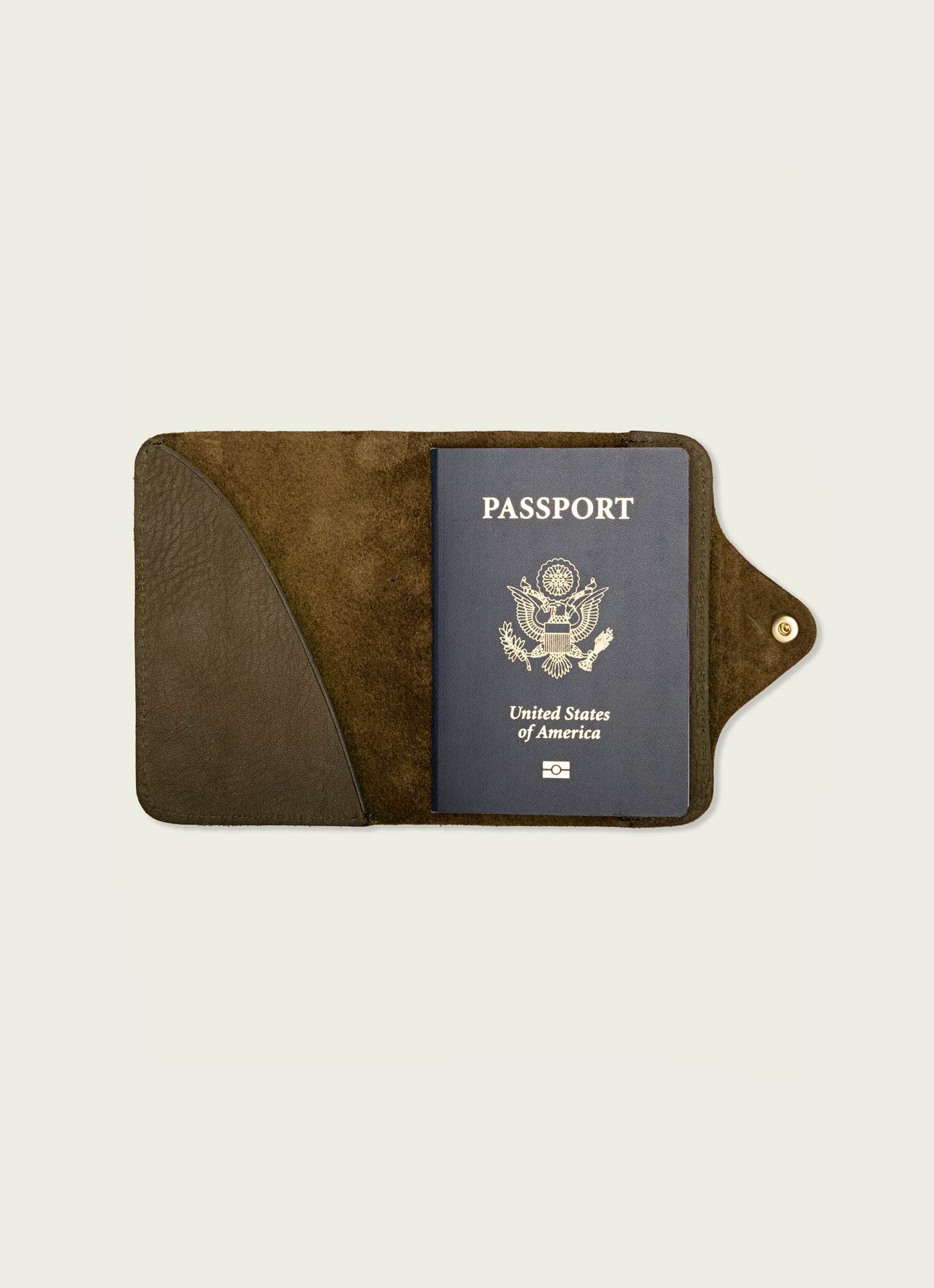 Travel Wallet with Leather Patina