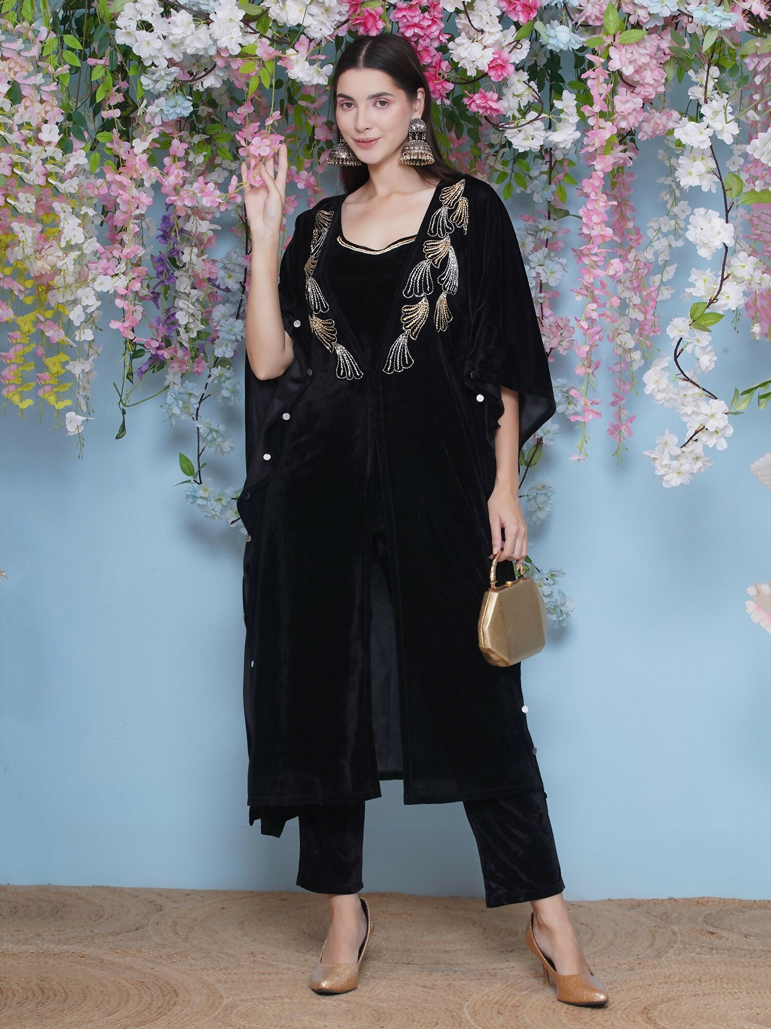 Black Hand Embellished Velvet Kaftan Set with Inner and Pant