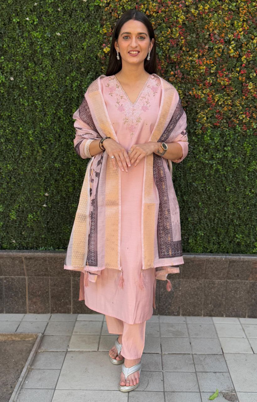 Peach Roman Silk Kurta Pant Set with Hand Work and Dupatta