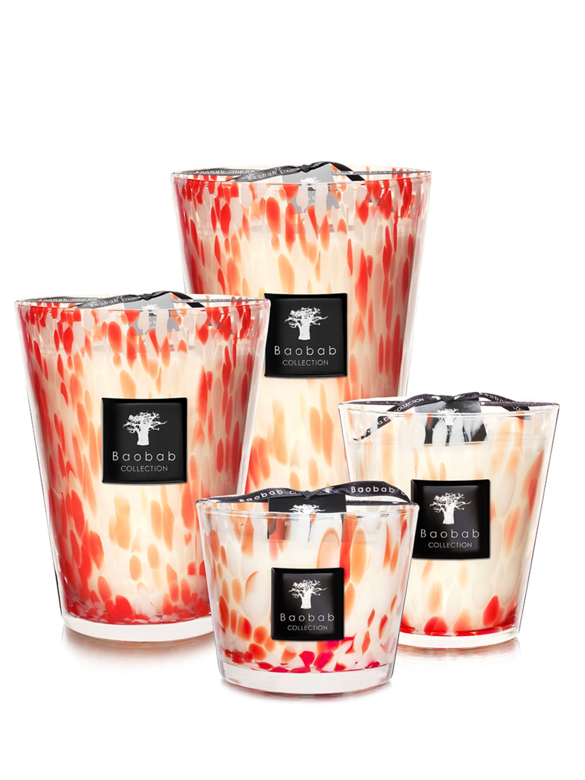 Coral Pearls Max 16 Scented Candle in Hand-Blown Glass