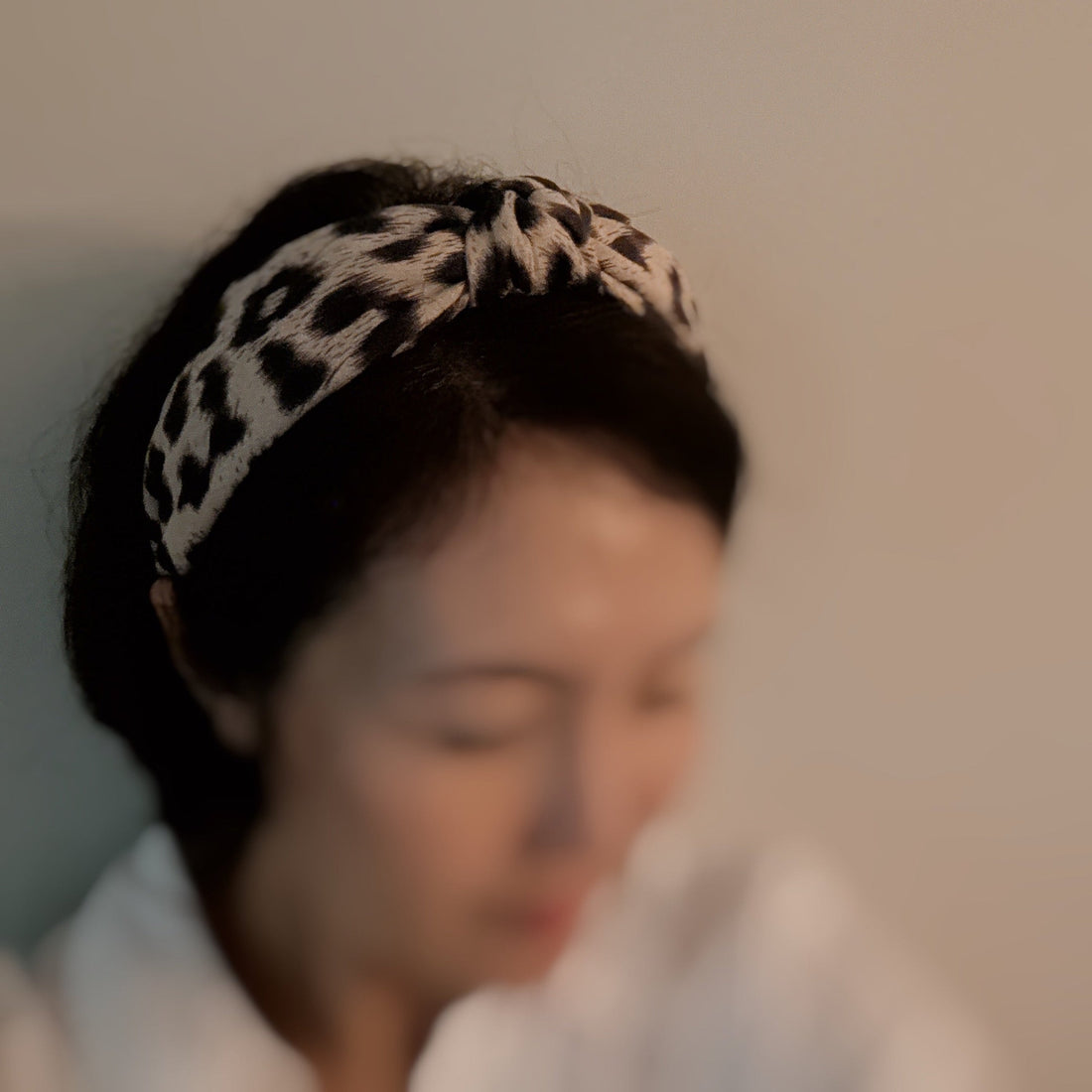 Perfectly Chic Leopard Headband