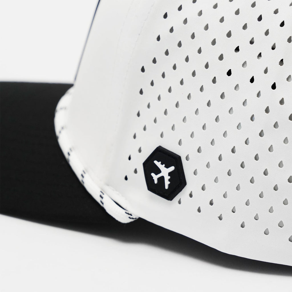 Caracas - Performance Stamps - White/Black