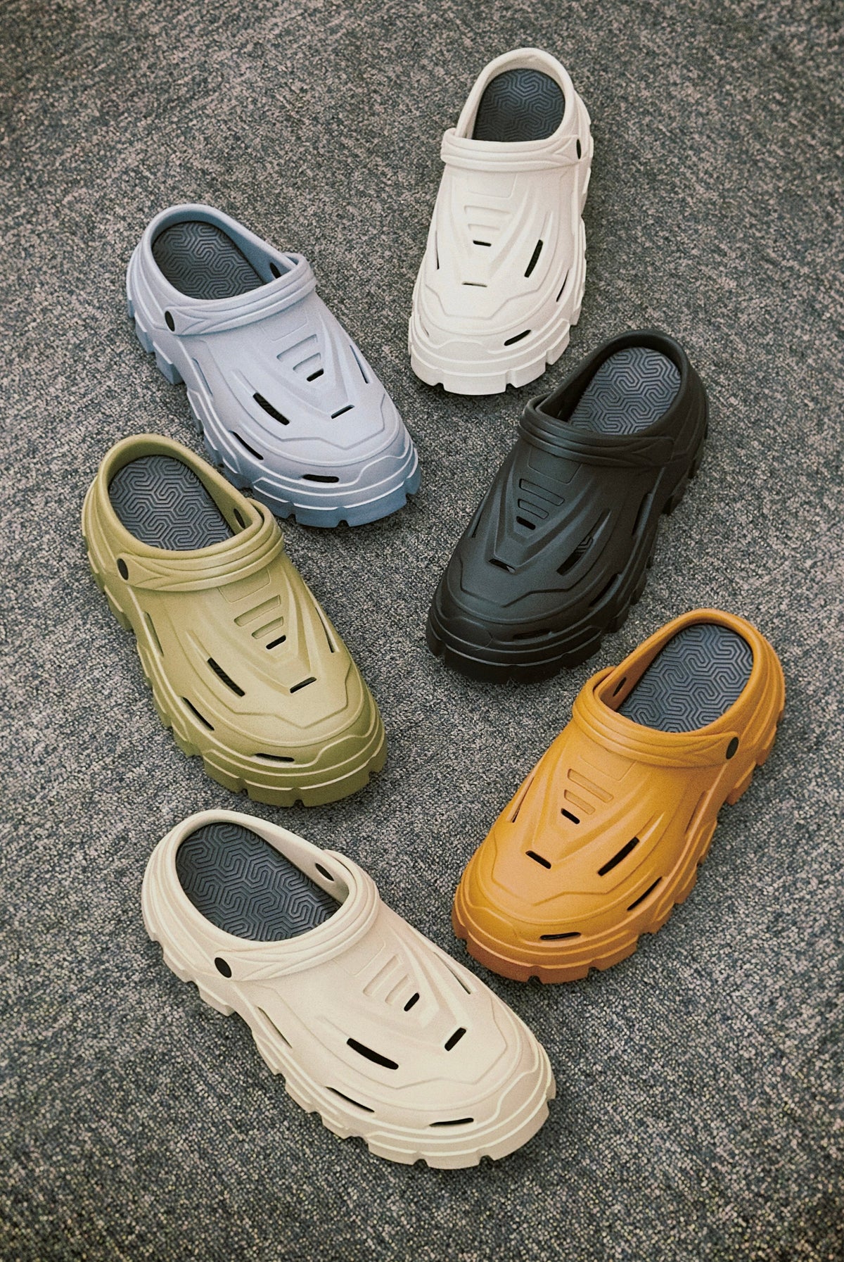 PENDING RELEASE -  Stella Cruiser Platform Clog