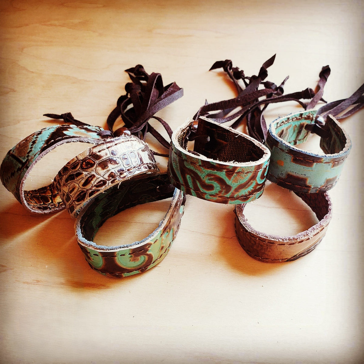 Women's Narrow Leather Cuff Bracelet Turquoise