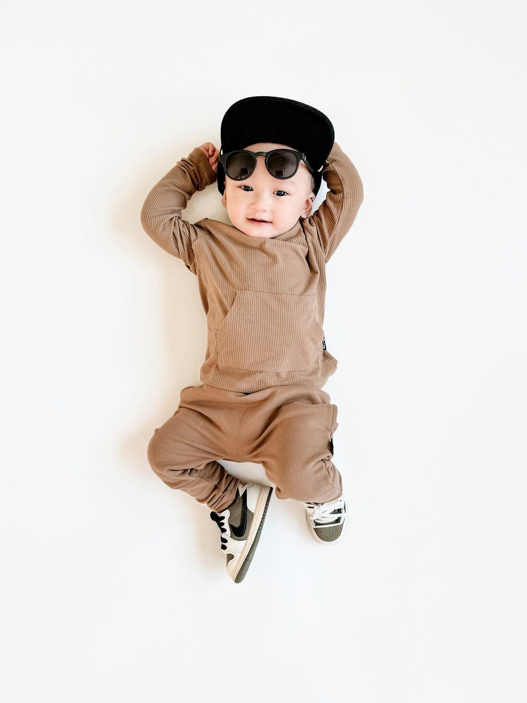 LONG SLEEVE HOODIE- Mocha