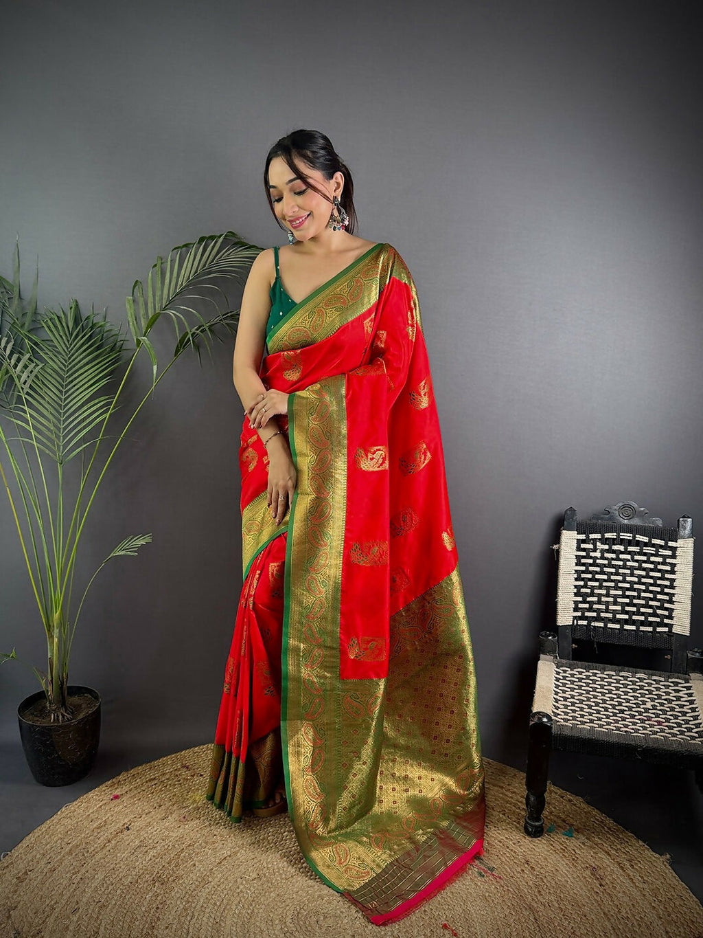 Joban Fashion Green Peacock Banarasi Silk Sarees