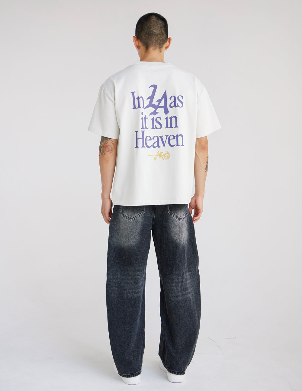 Pray for Los Angeles Heavyweight Tee - Oversized Streetwear Graphic