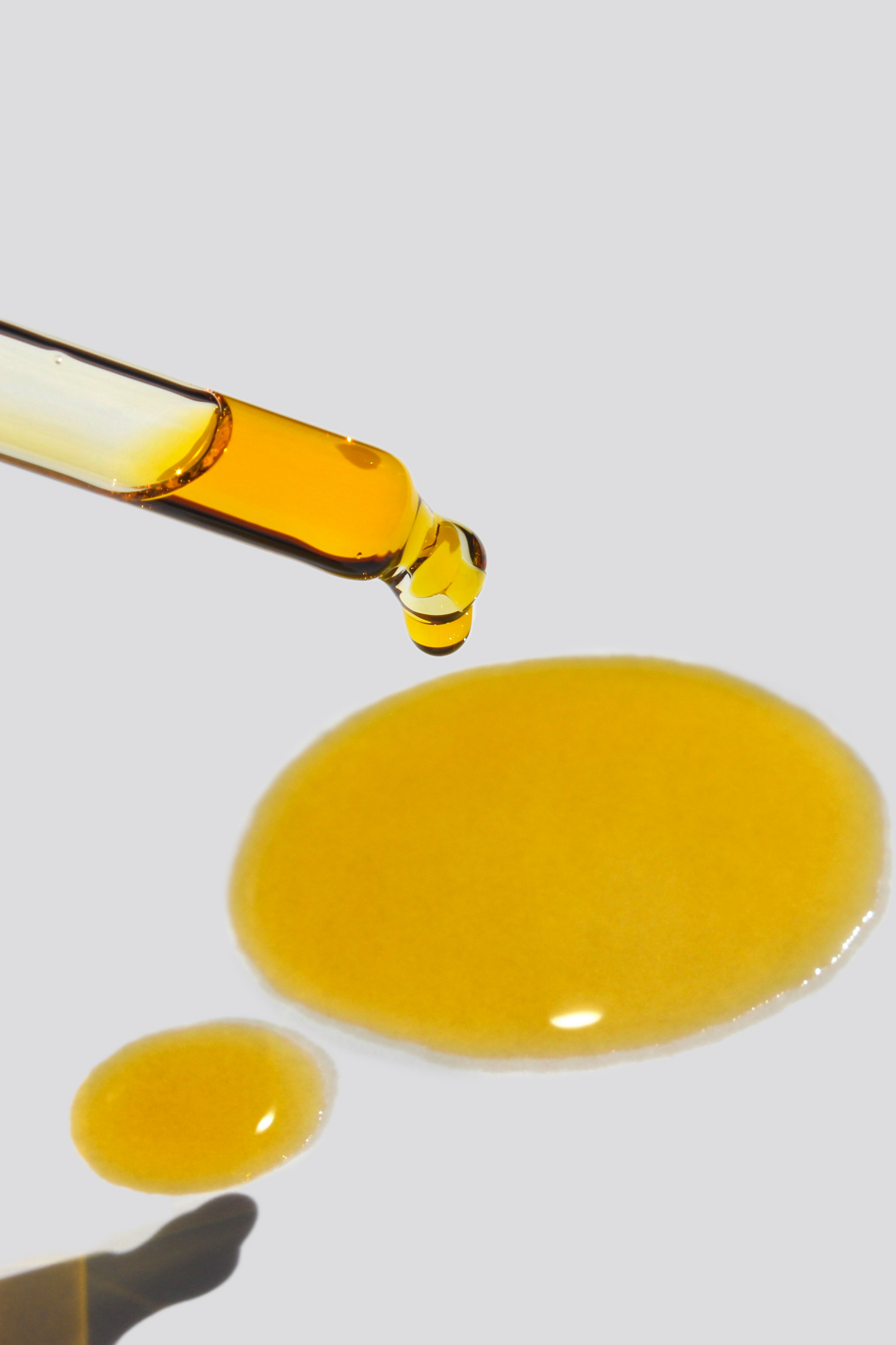 Hibiscus Nectar Radiant Glow Face Oil for Normal Skin - Image 4