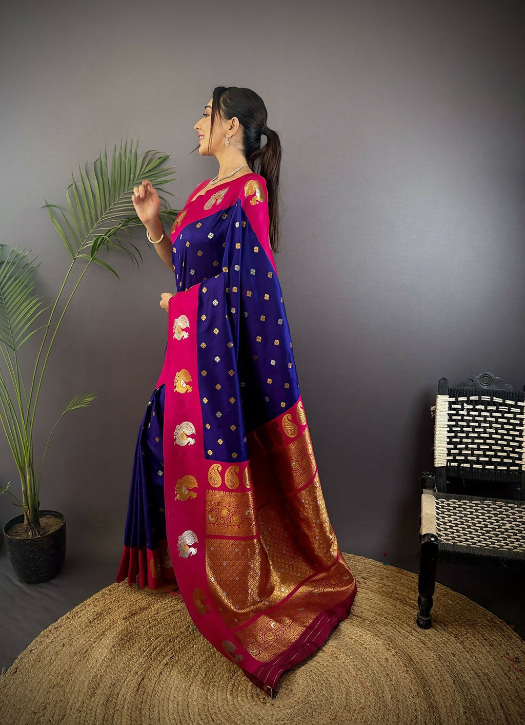 Maroon Butti Banarasi Silk Saree with Unstitched Blouse Piece
