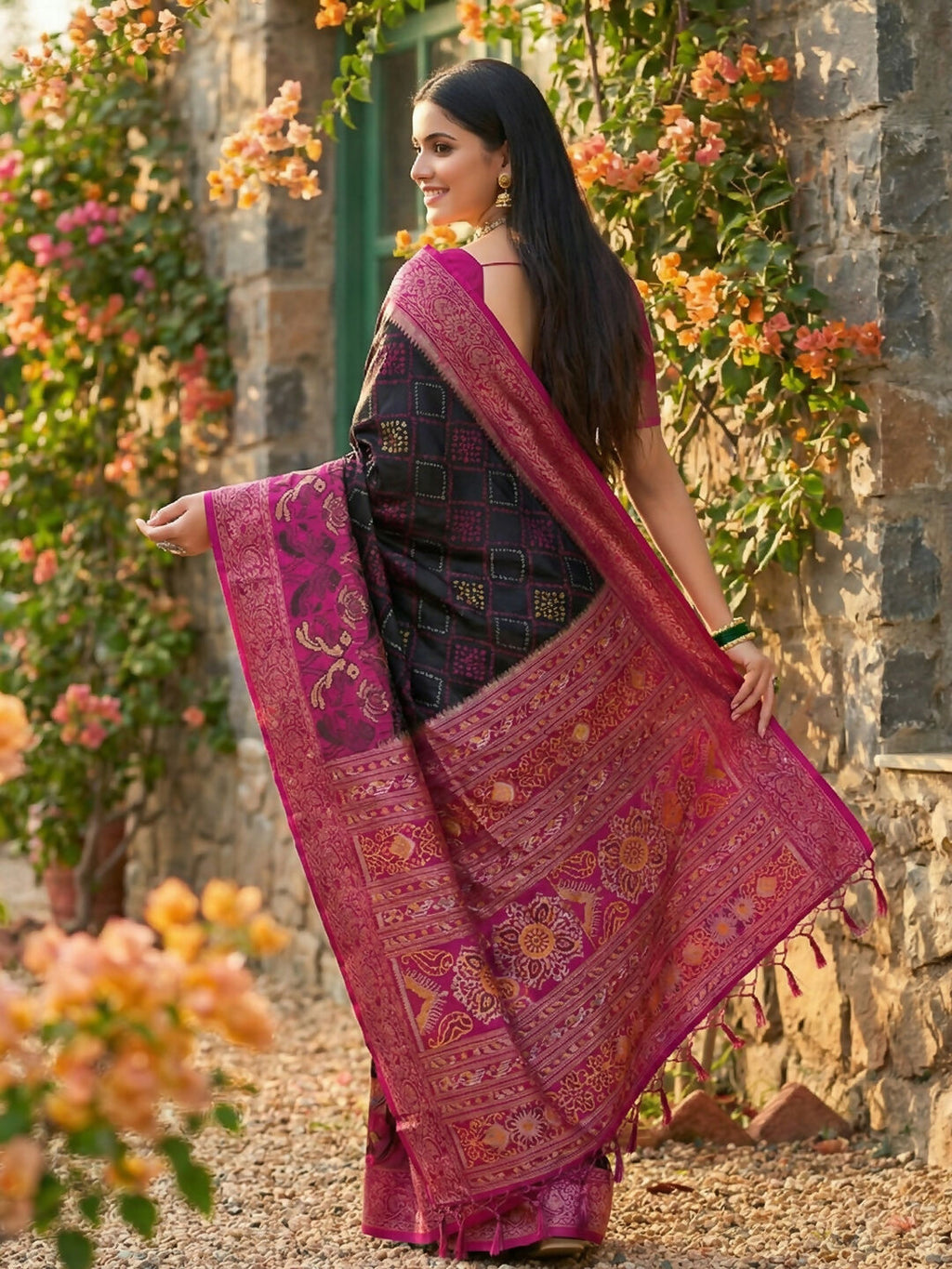 Black Pochampally Silk Saree - Elegant Traditional Weave