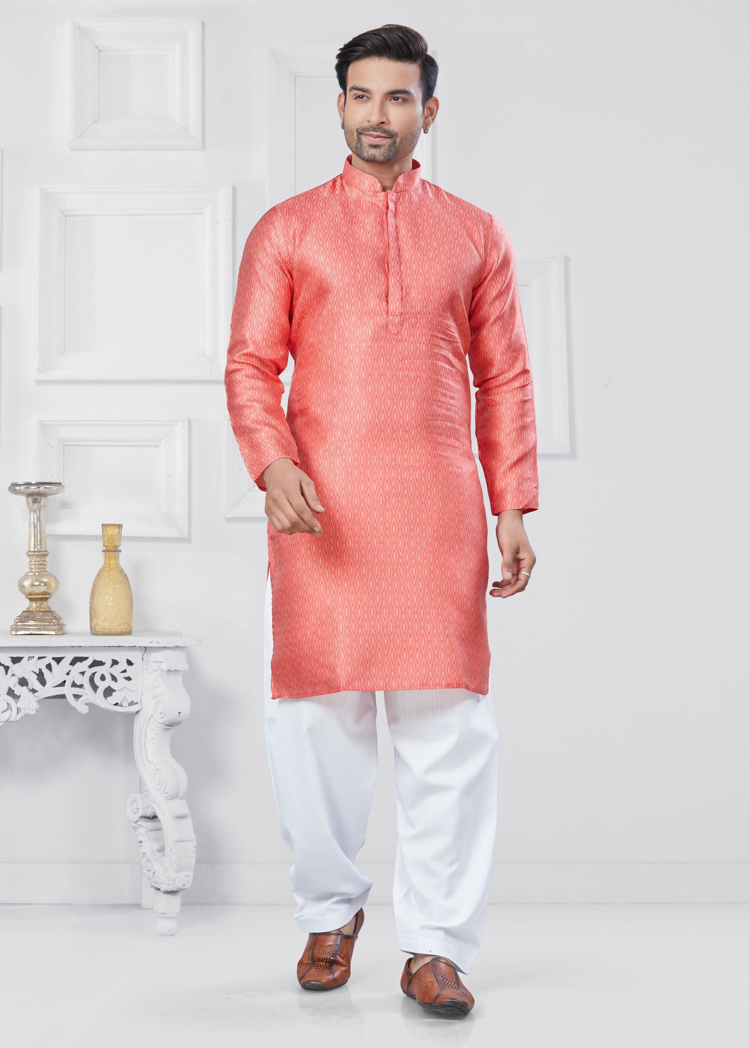 Boys pink jacquard silk printed kurta and pyjama set for traditional occasions