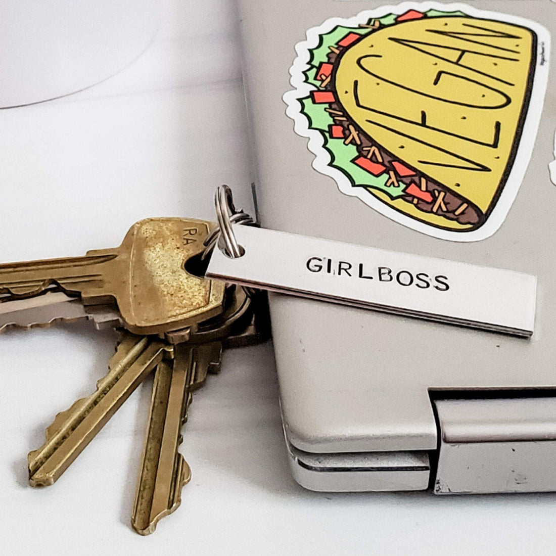 QUEEN BITCH Bar Keychain