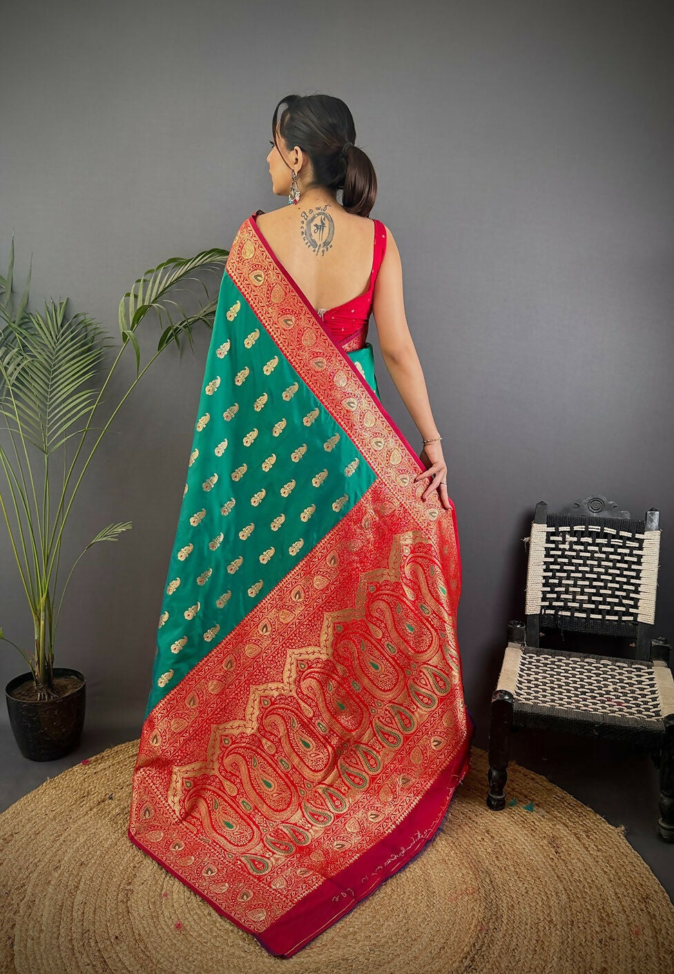 Rama Green Banarasi Soft Silk Saree with Woven Butti